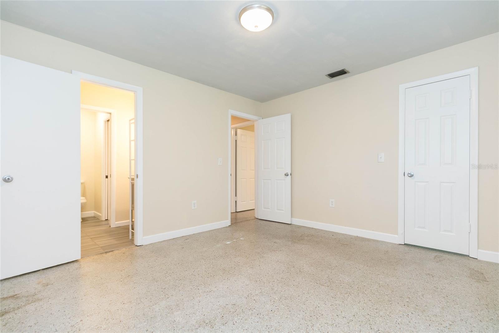 6321 S RENELLIE CT, TAMPA, FL, 33616
