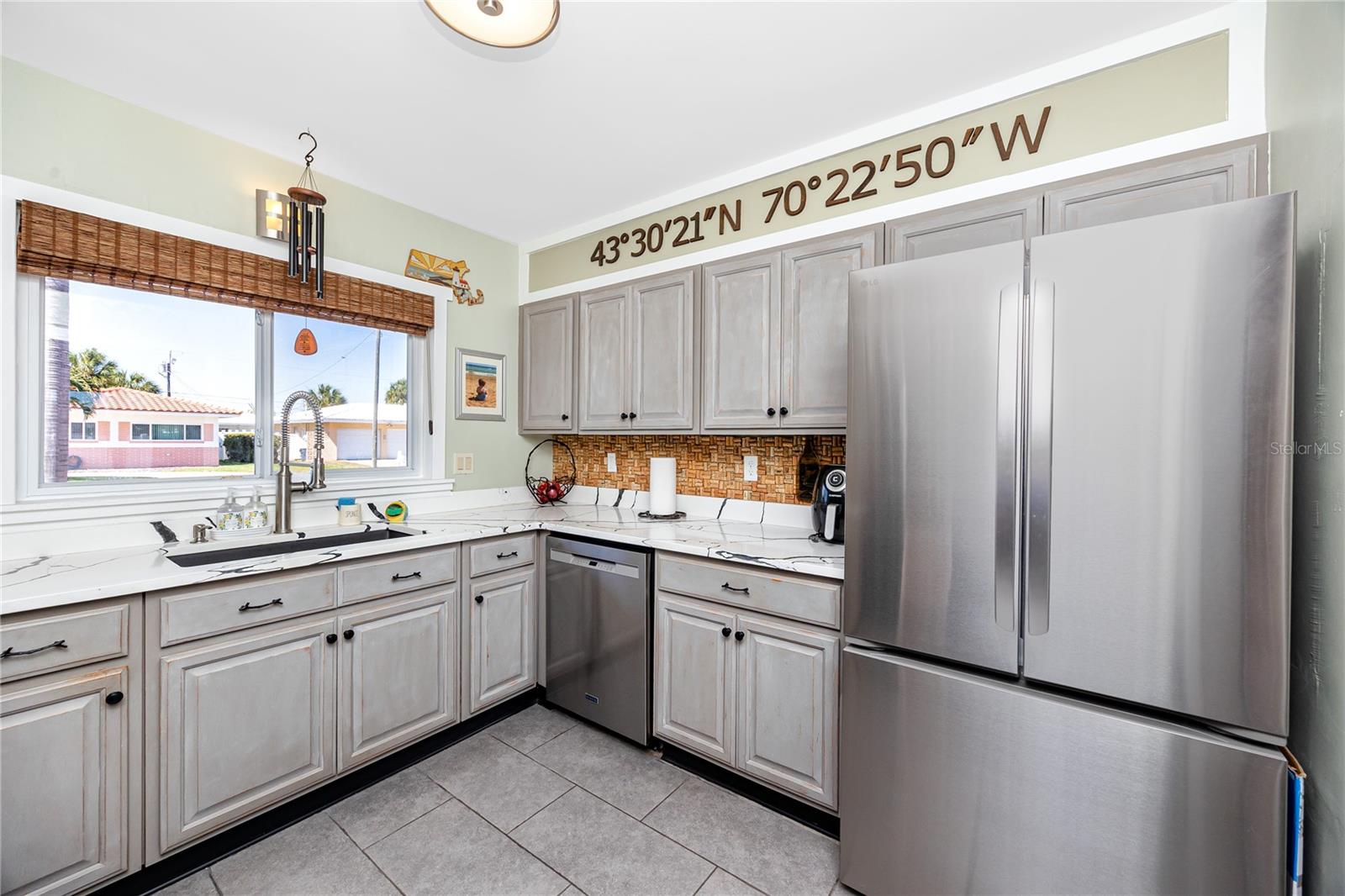 106 19TH ST, BELLEAIR BEACH, FL, 33786