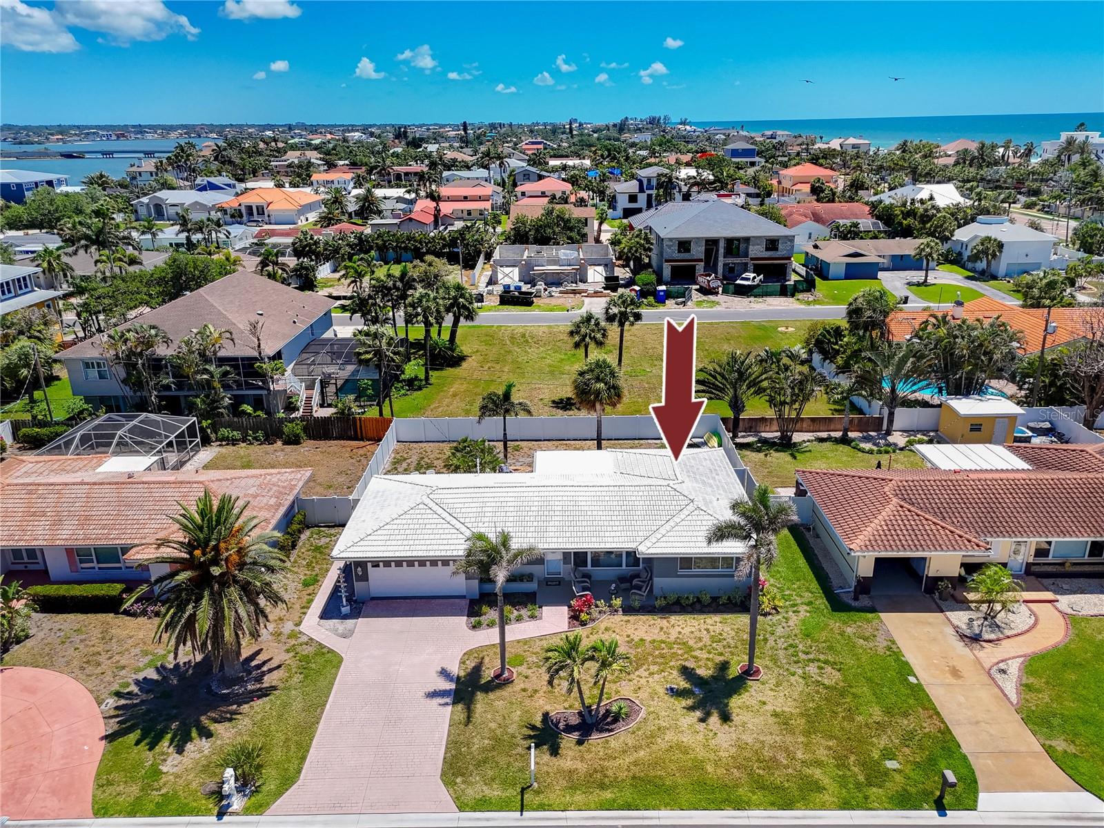 106 19TH ST, BELLEAIR BEACH, FL, 33786