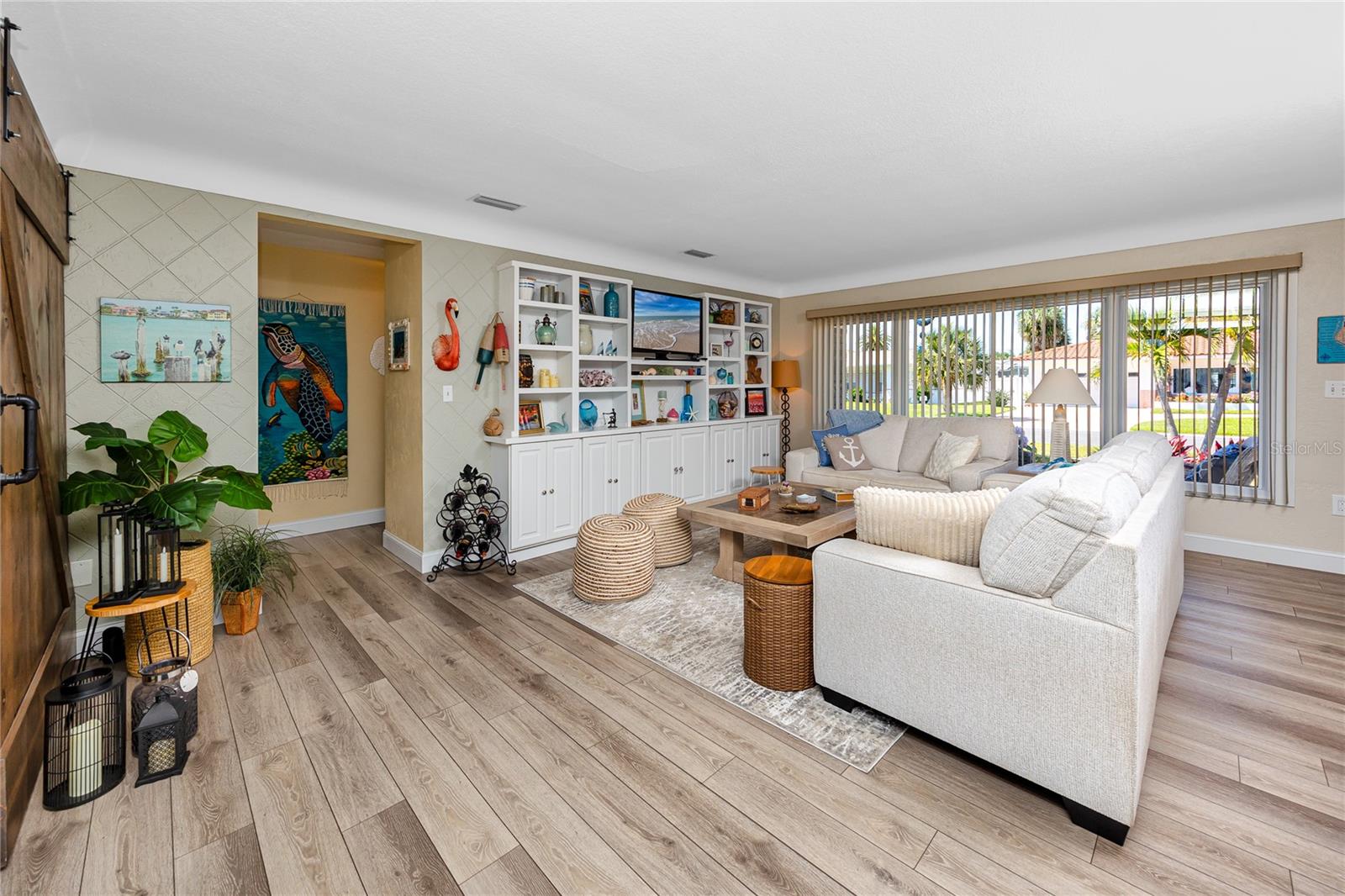 106 19TH ST, BELLEAIR BEACH, FL, 33786