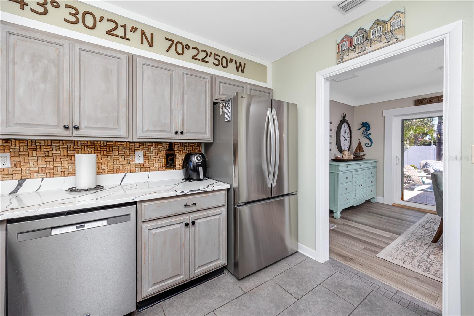 106 19TH ST, BELLEAIR BEACH, FL, 33786