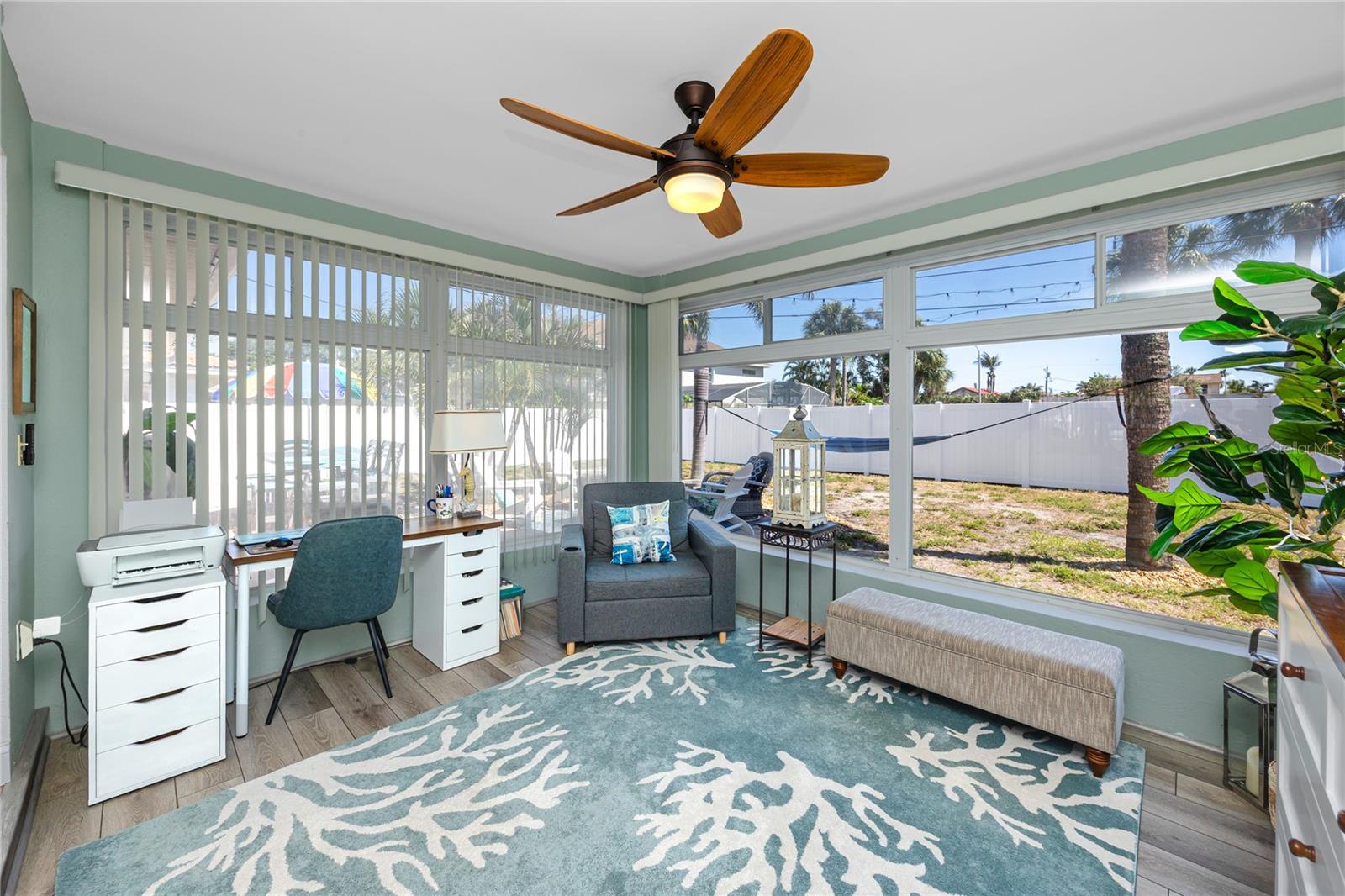 106 19TH ST, BELLEAIR BEACH, FL, 33786