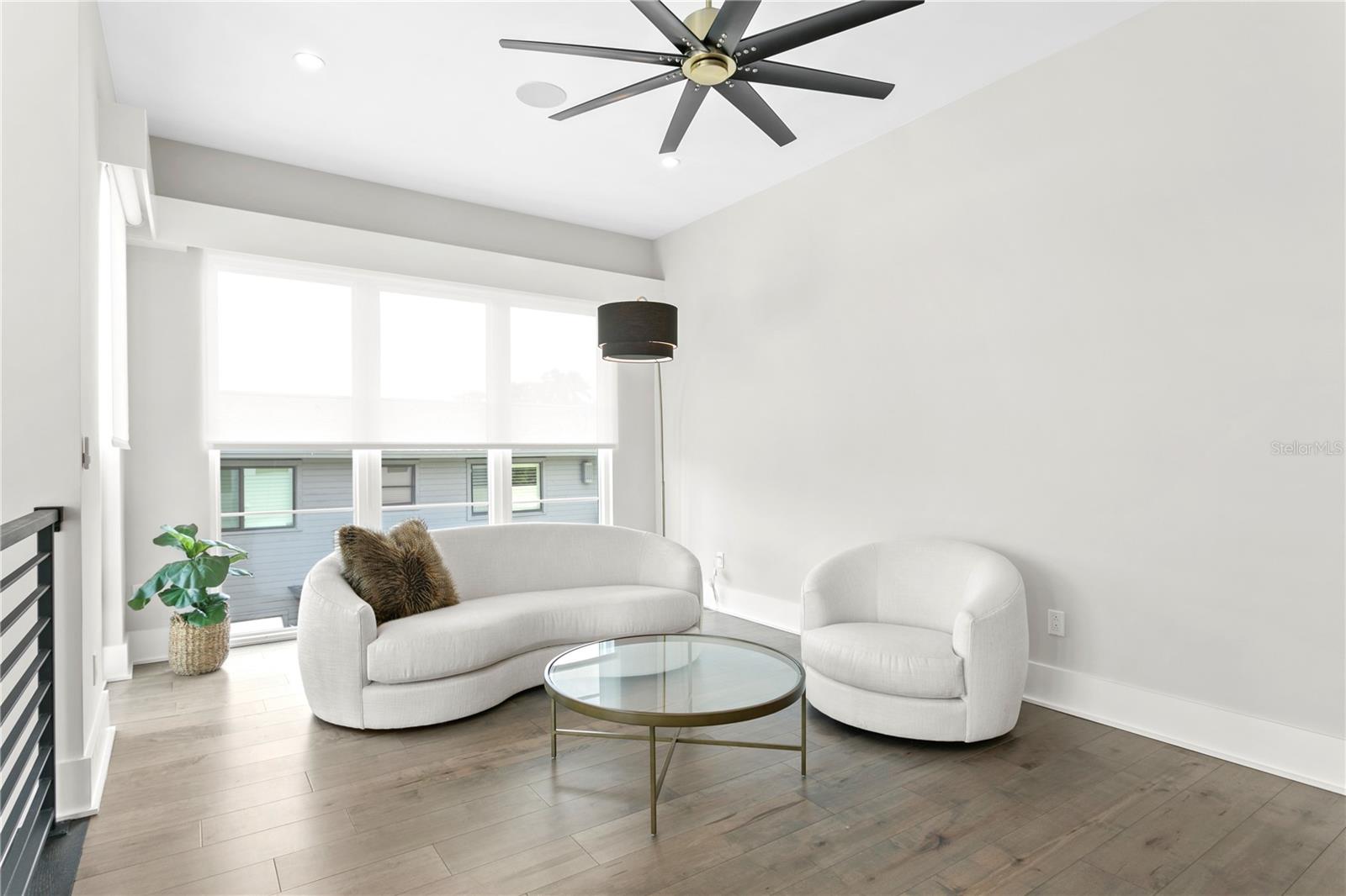2926 COFFEE POT BLVD NE, ST PETERSBURG, FL, 33704