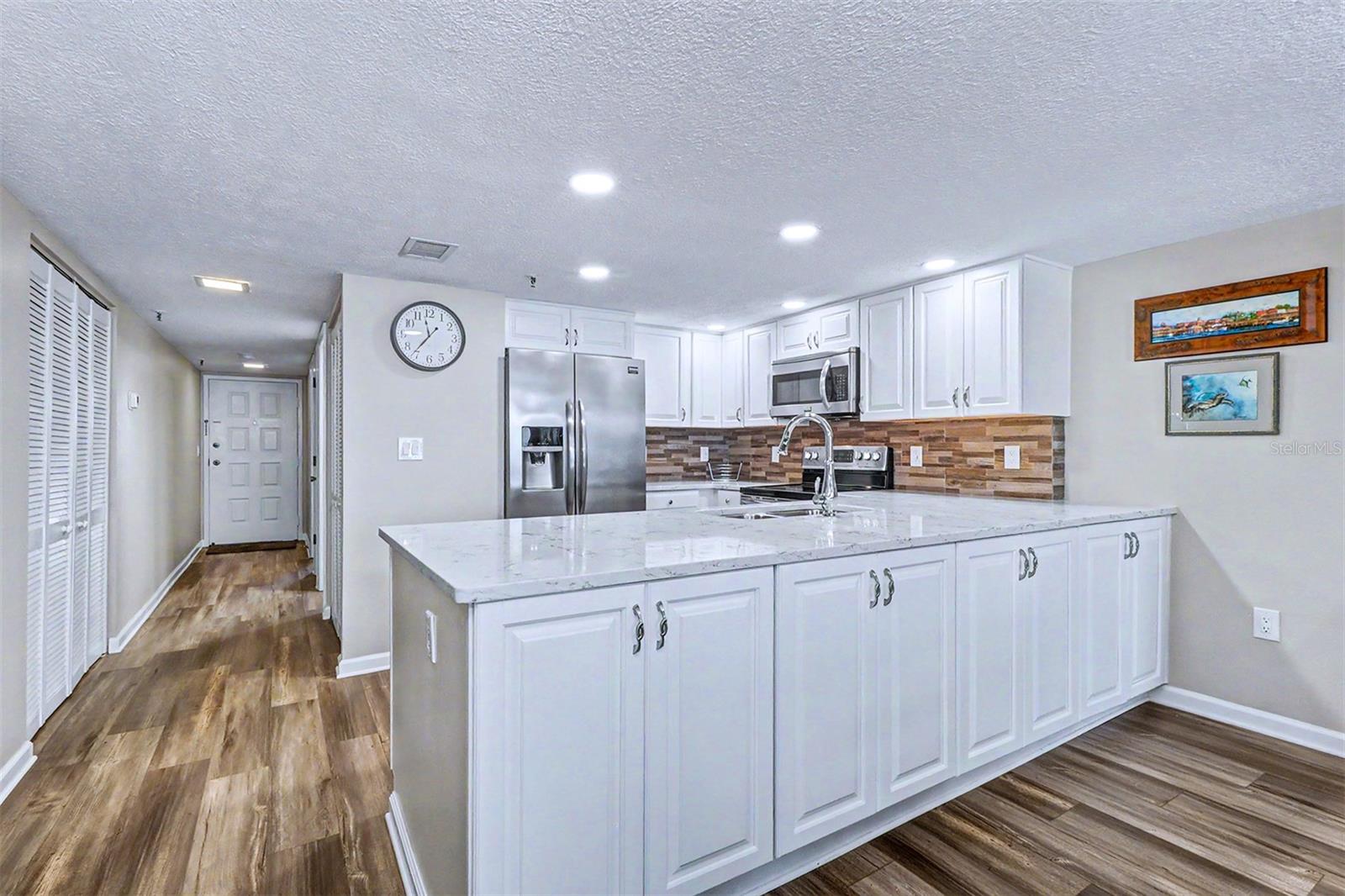 13336 GULF BLVD #204, MADEIRA BEACH, FL, 33708