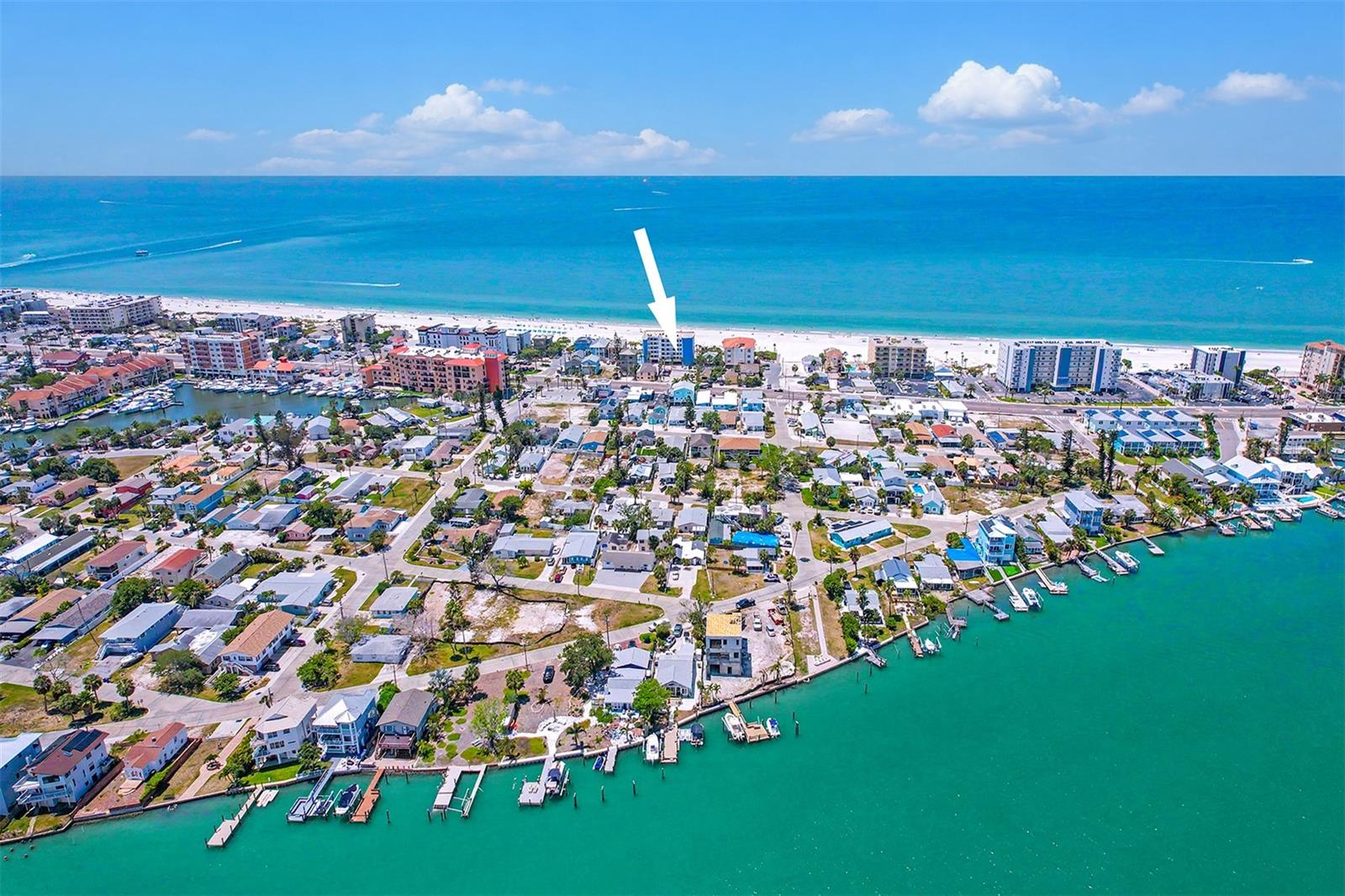 13336 GULF BLVD #204, MADEIRA BEACH, FL, 33708