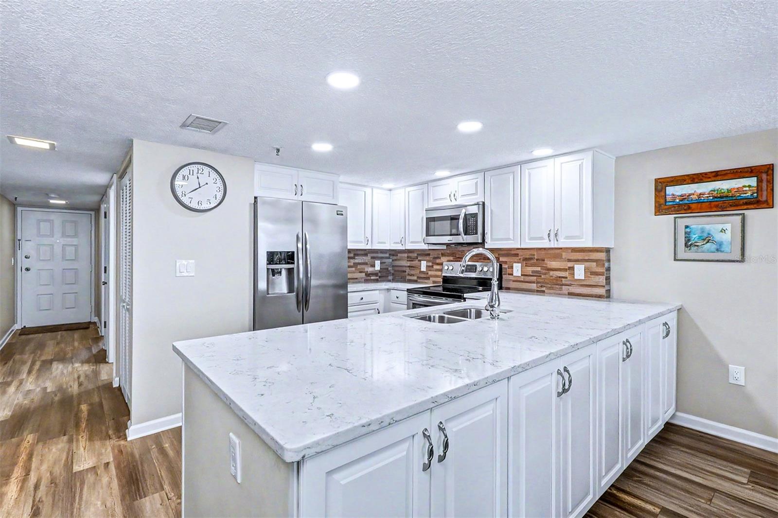 13336 GULF BLVD #204, MADEIRA BEACH, FL, 33708