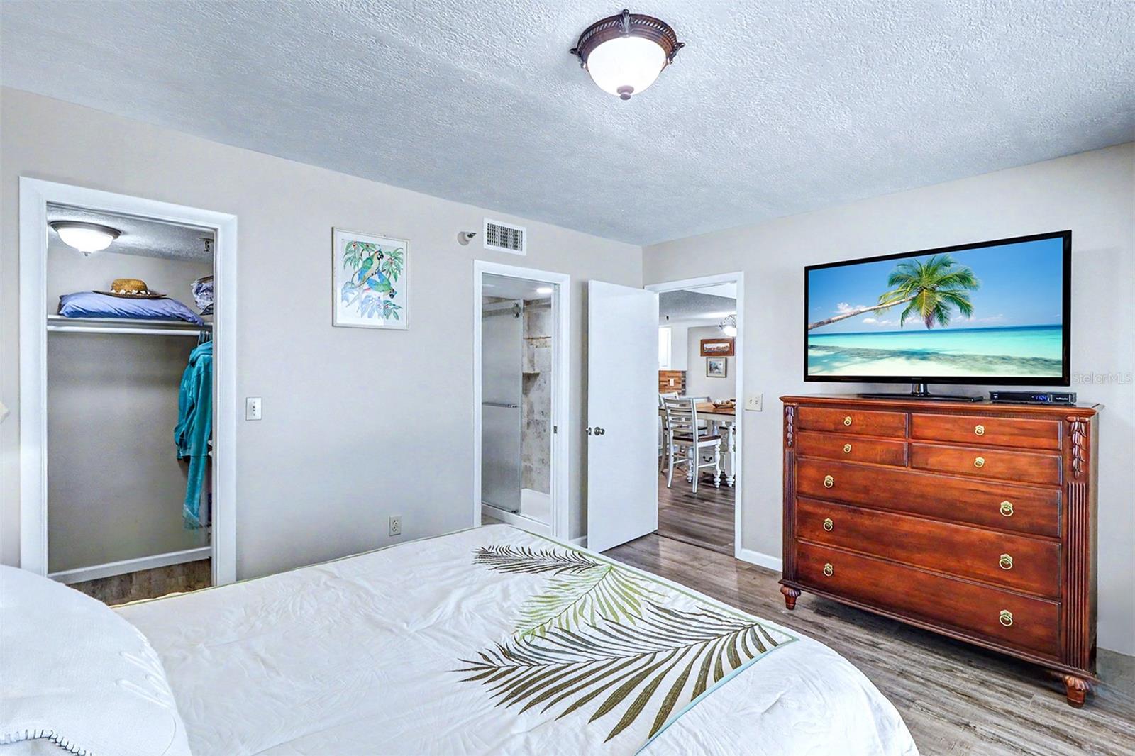 13336 GULF BLVD #204, MADEIRA BEACH, FL, 33708