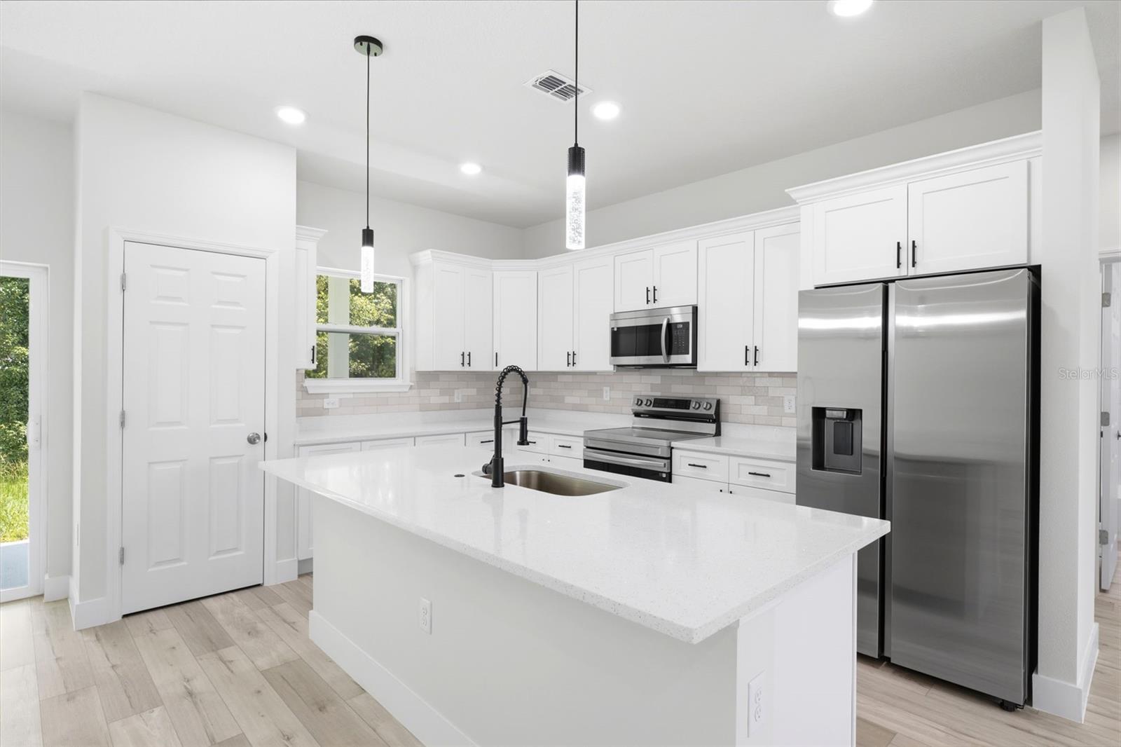 8511 N GOLFVIEW DR, CITRUS SPRINGS, FL, 34434
