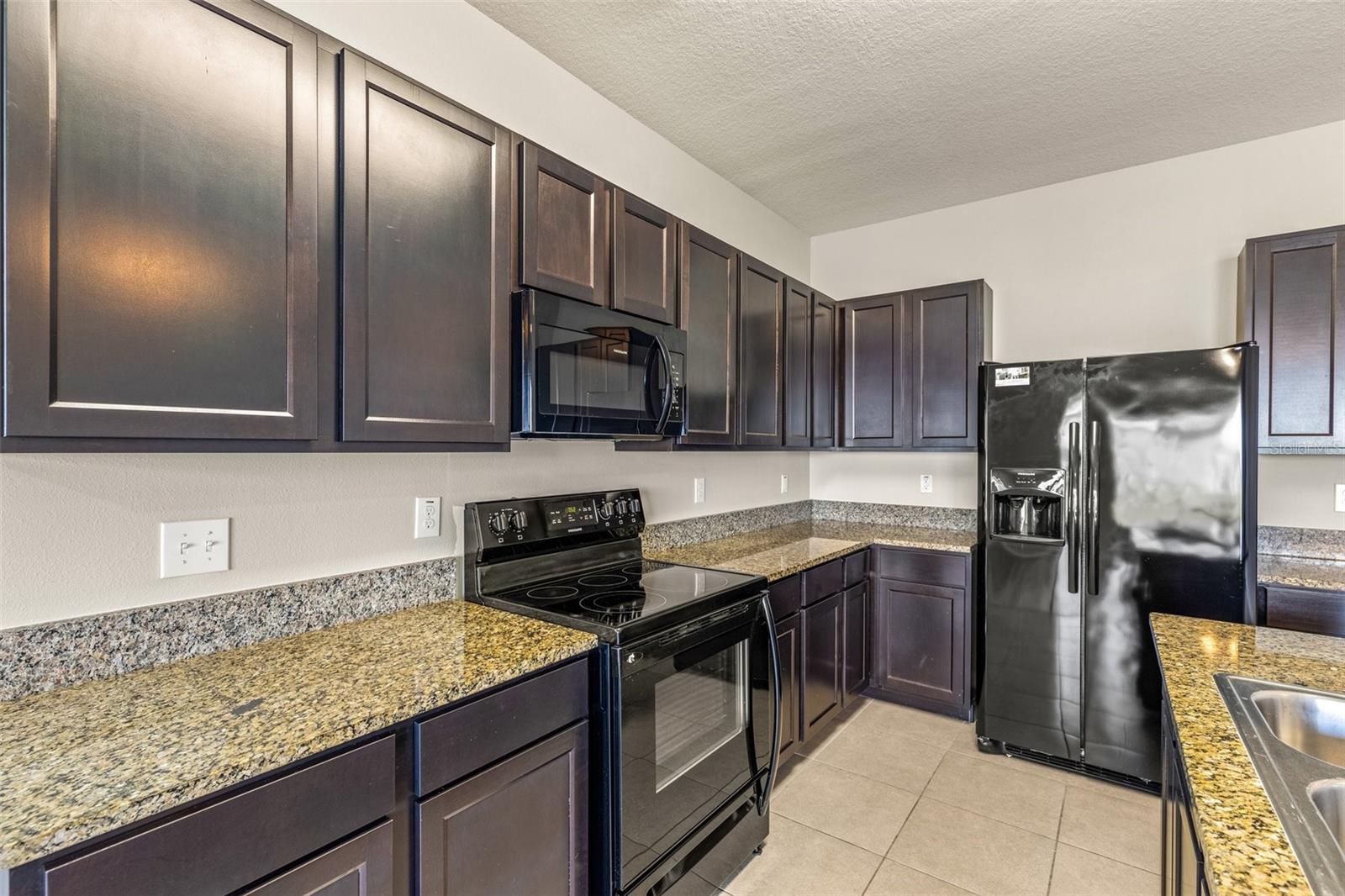 8933 INDIGO TRAIL LOOP, RIVERVIEW, FL, 33578