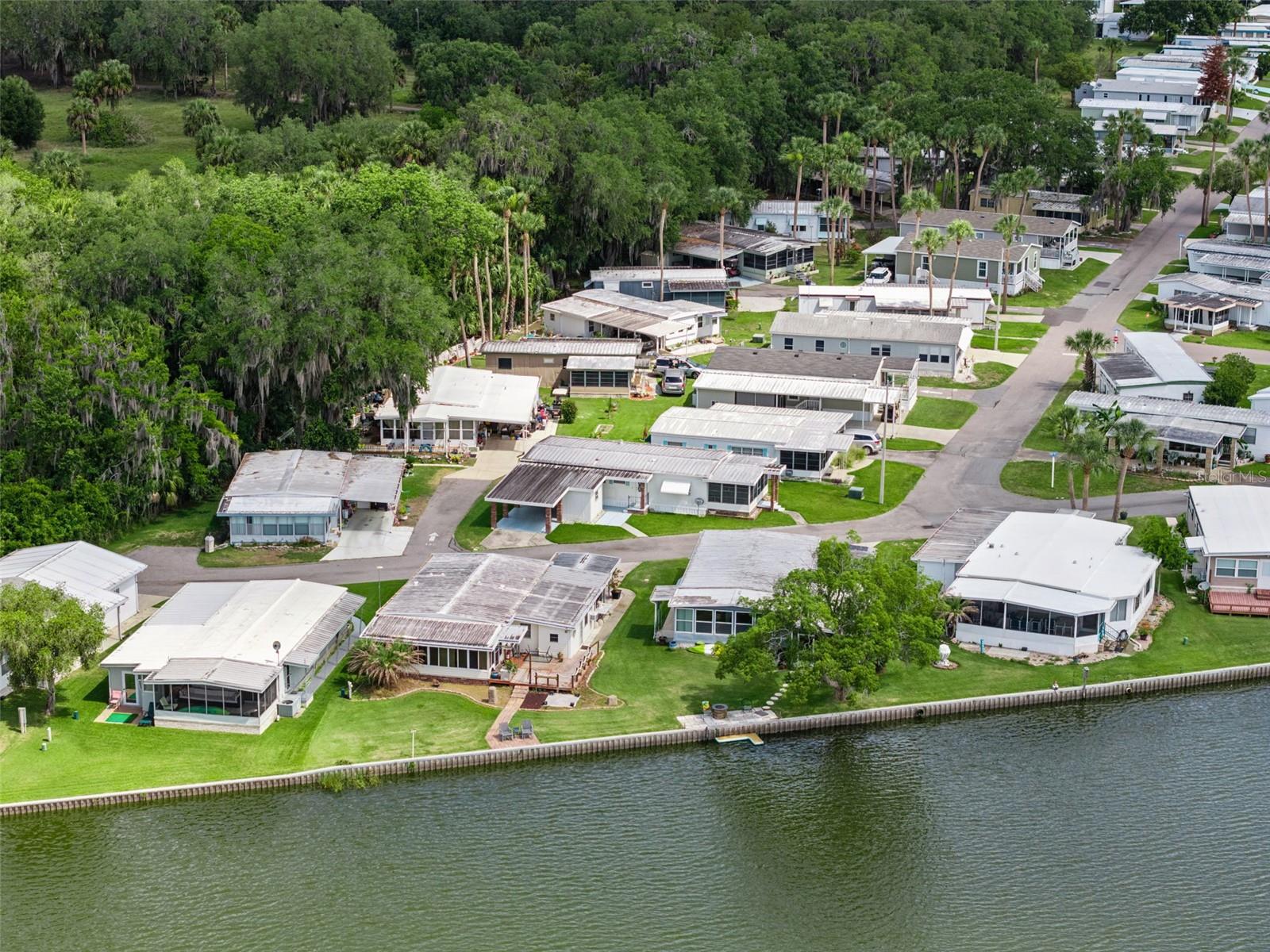 13 COCOS PLUMOSA DR #B, EUSTIS, FL, 32726