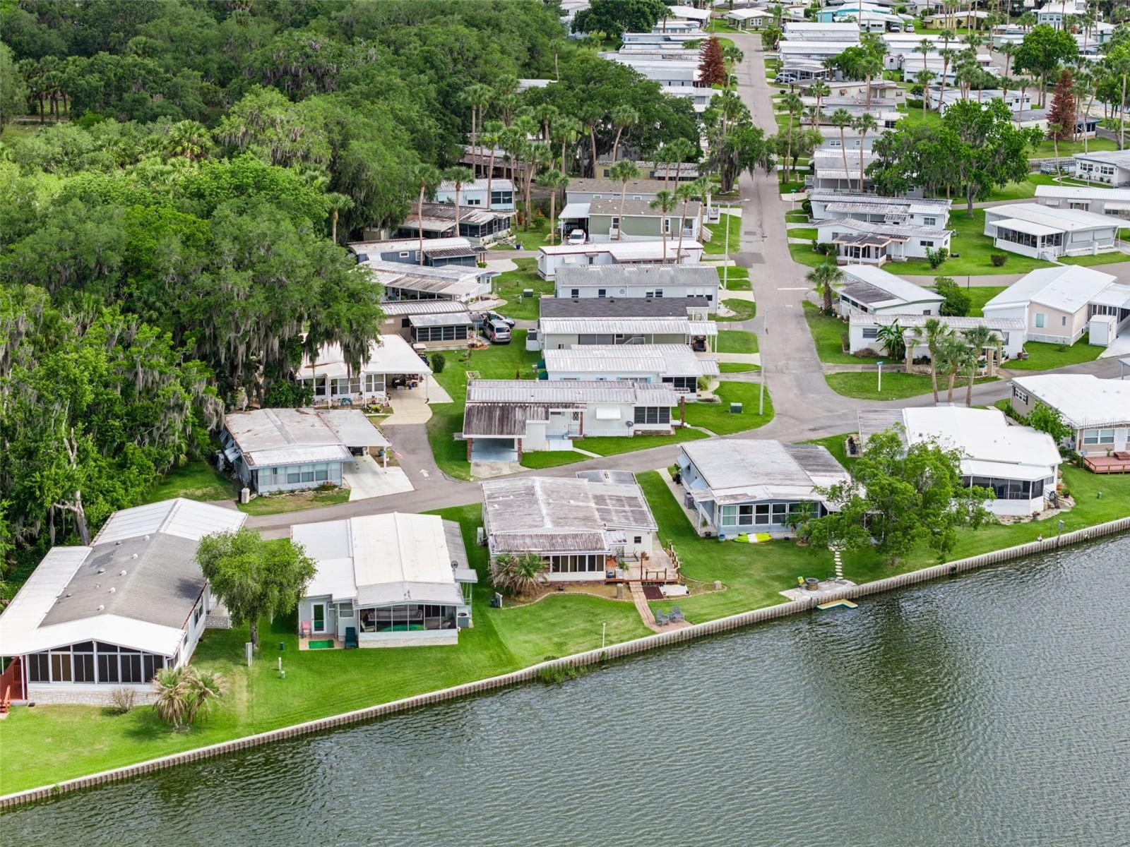 13 COCOS PLUMOSA DR #B, EUSTIS, FL, 32726