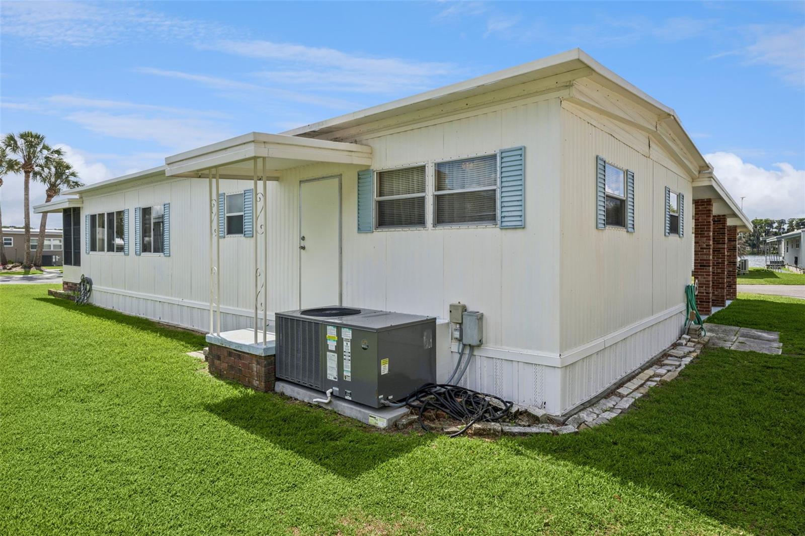 13 COCOS PLUMOSA DR #B, EUSTIS, FL, 32726