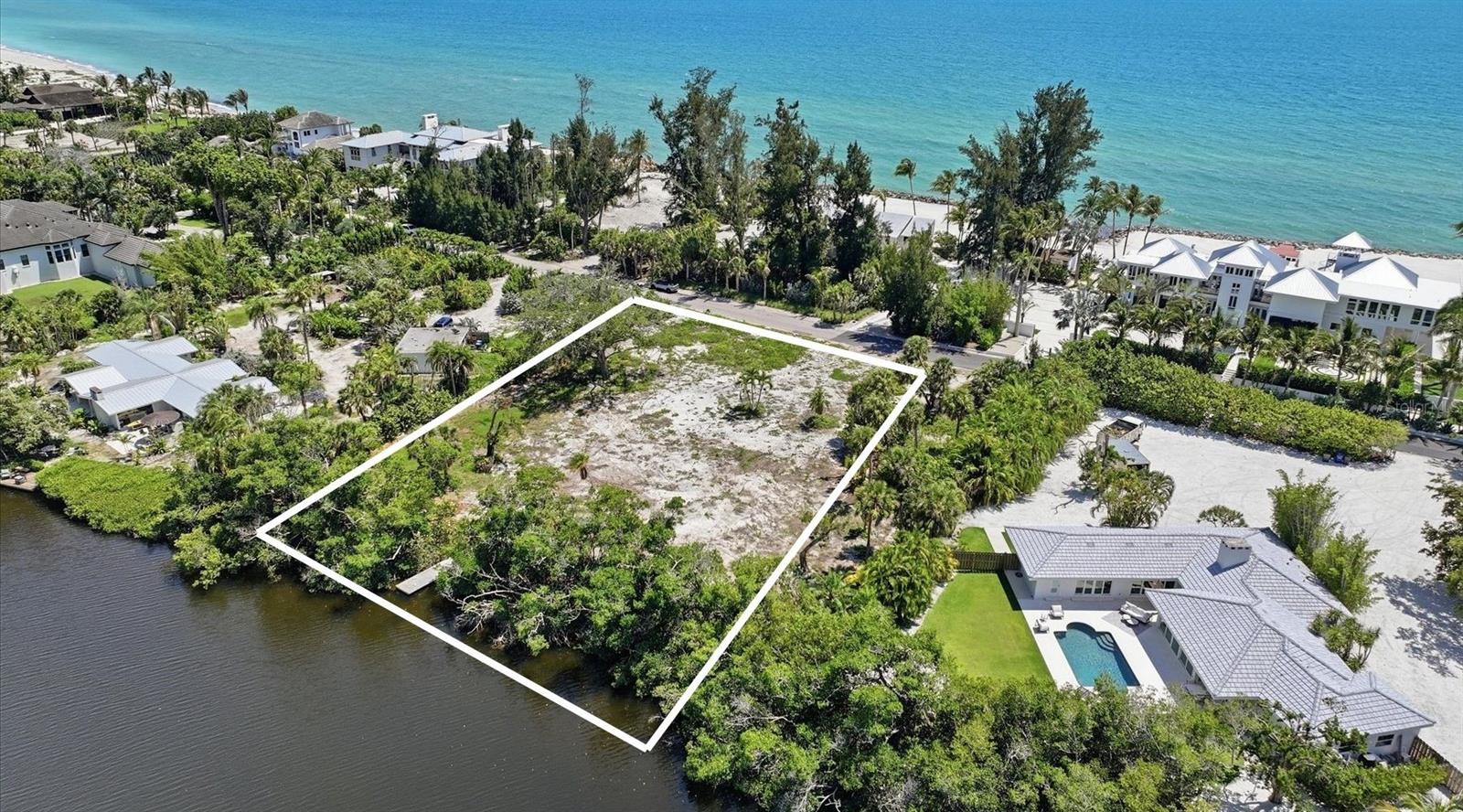 7723 SANDERLING RD, SARASOTA, FL, 34242
