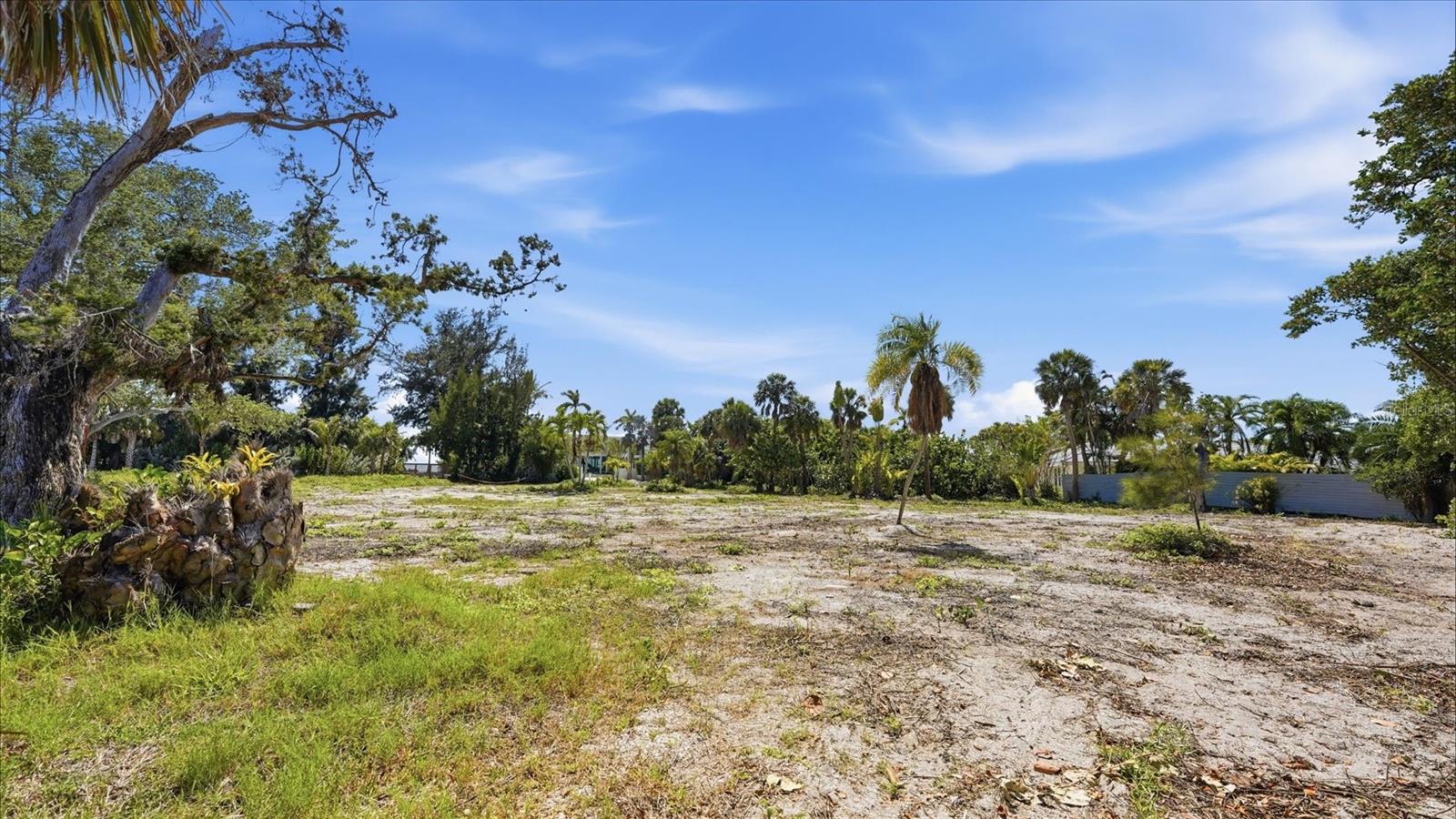 7723 SANDERLING RD, SARASOTA, FL, 34242