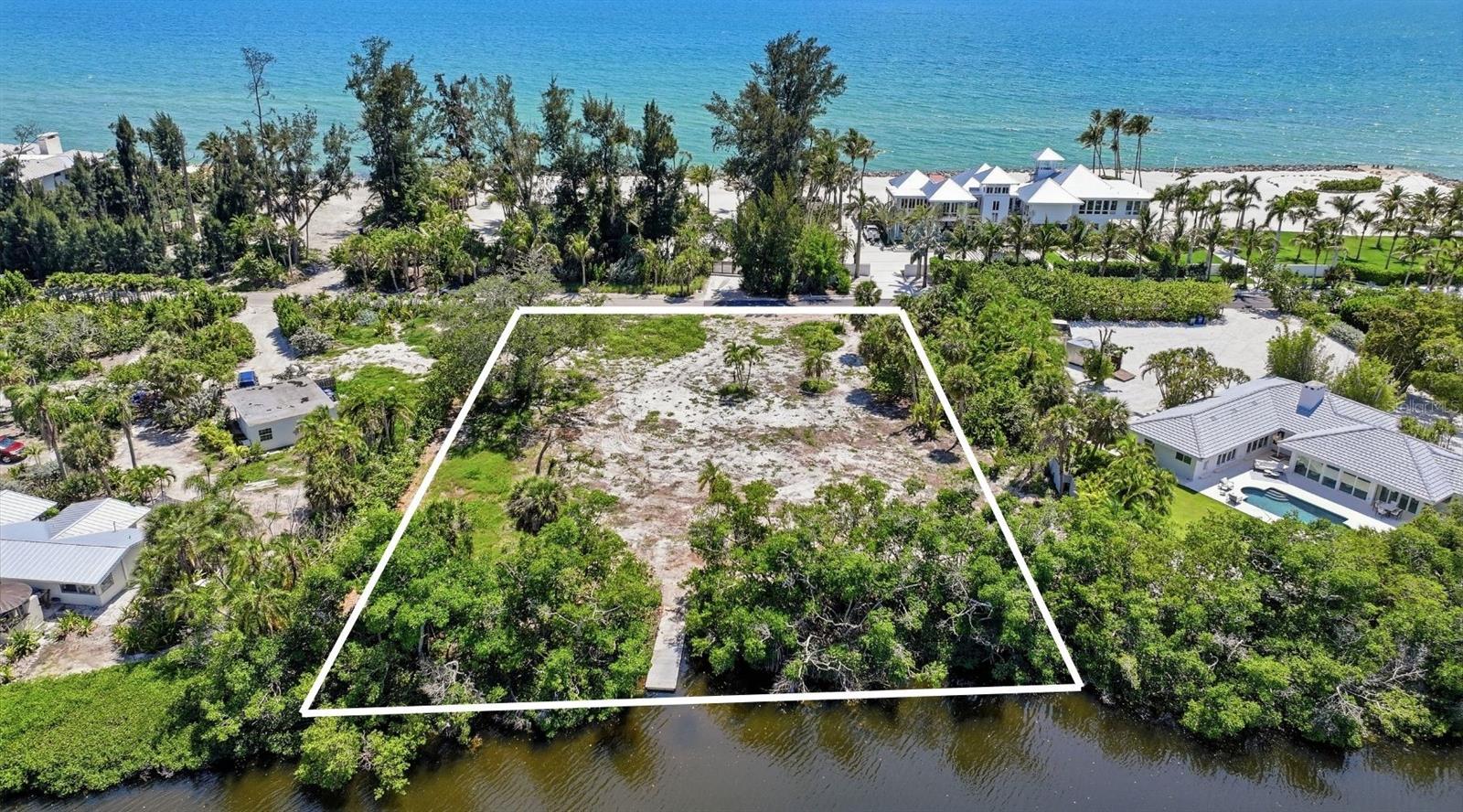 7723 SANDERLING RD, SARASOTA, FL, 34242
