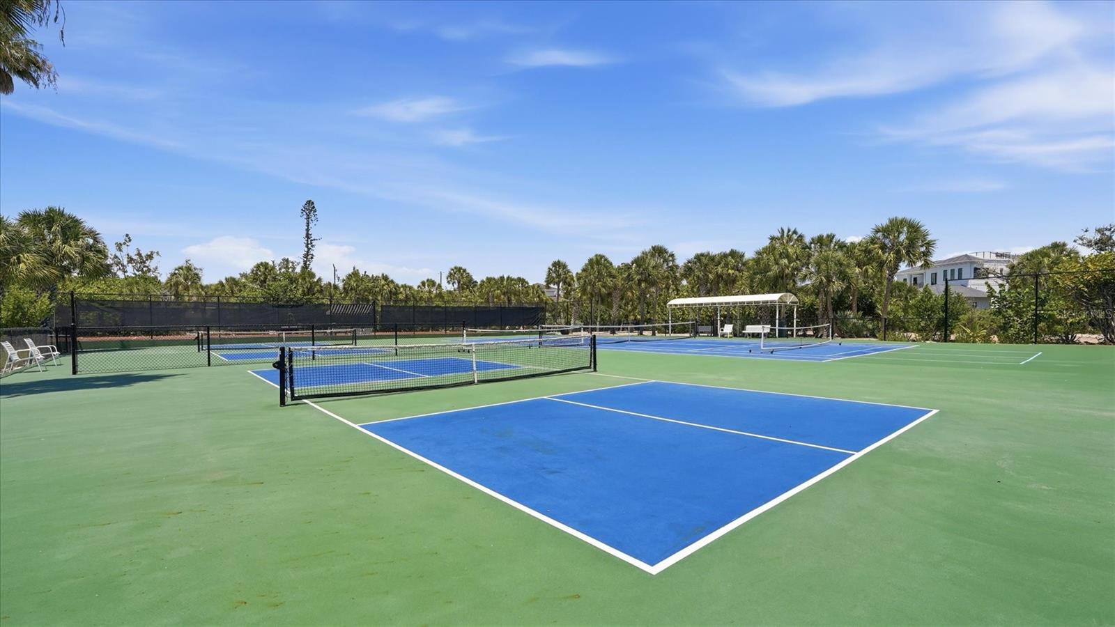7723 SANDERLING RD, SARASOTA, FL, 34242