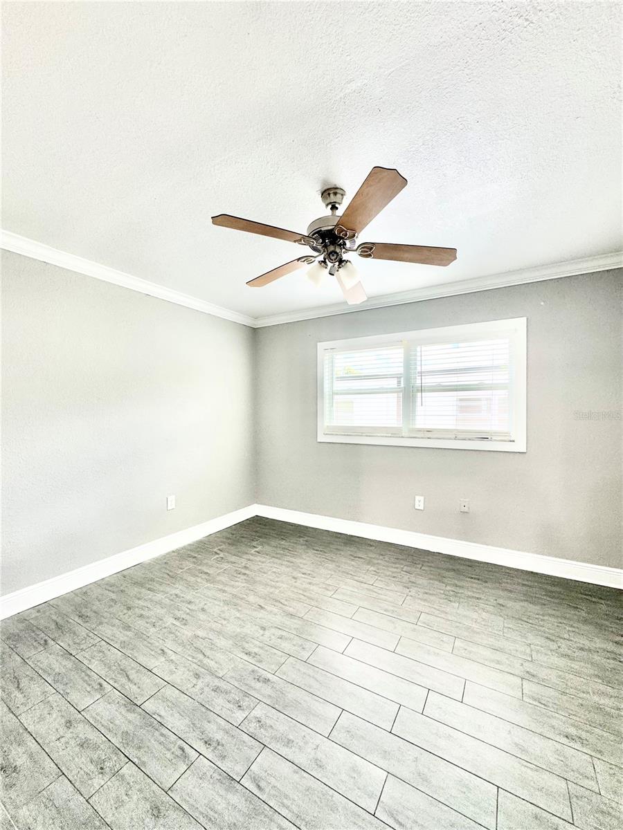 1921 DR MARTIN LUTHER KING JR ST N, ST PETERSBURG, FL, 33704