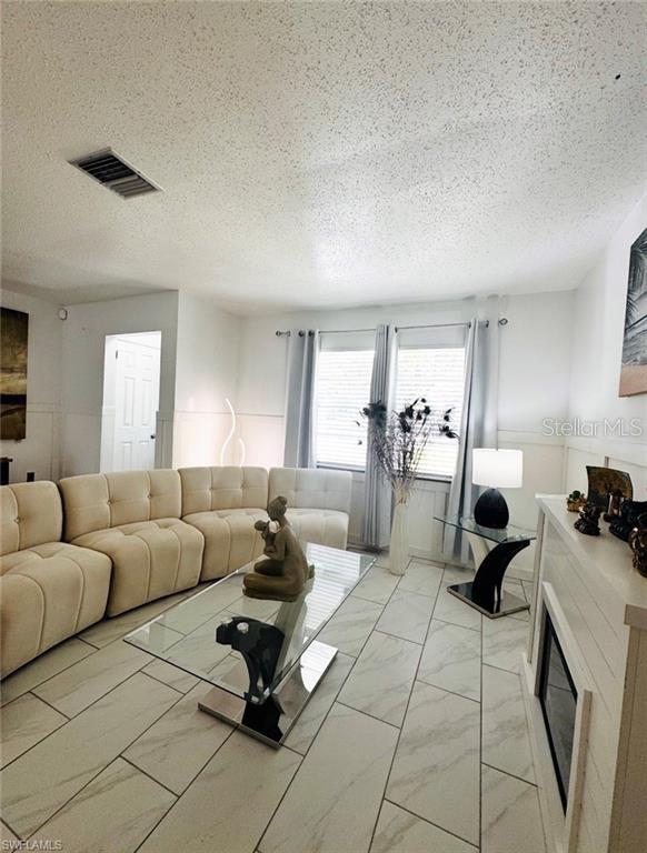 710 AQUI ESTA DR, PUNTA GORDA, FL, 33950