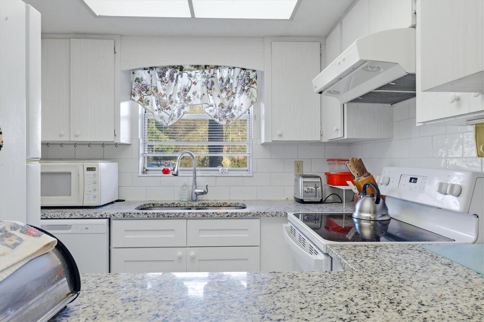 2 QUAILS RUN BLVD #2104, ENGLEWOOD, FL, 34223