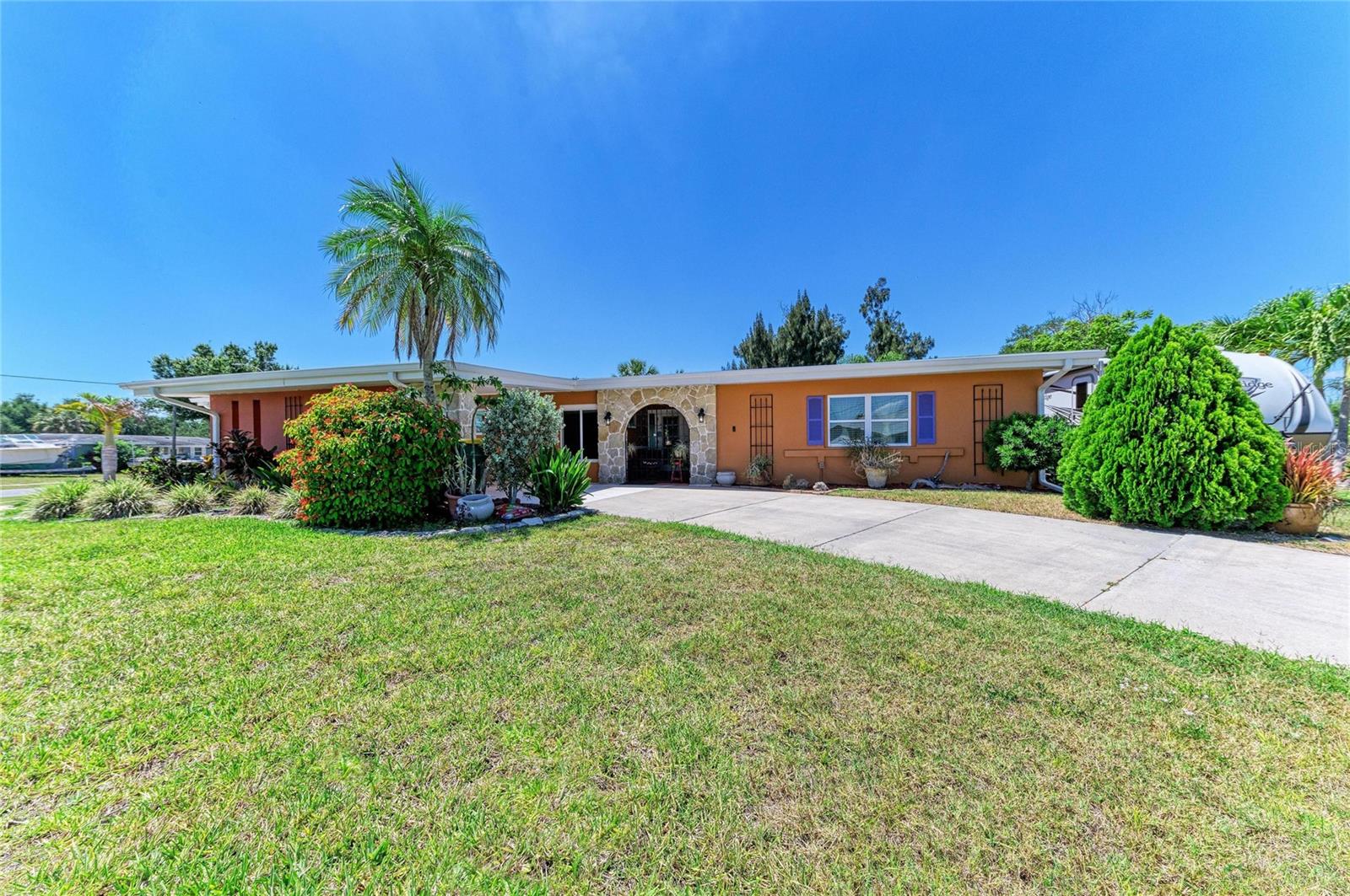2486 CONWAY BLVD, PORT CHARLOTTE, FL, 33952