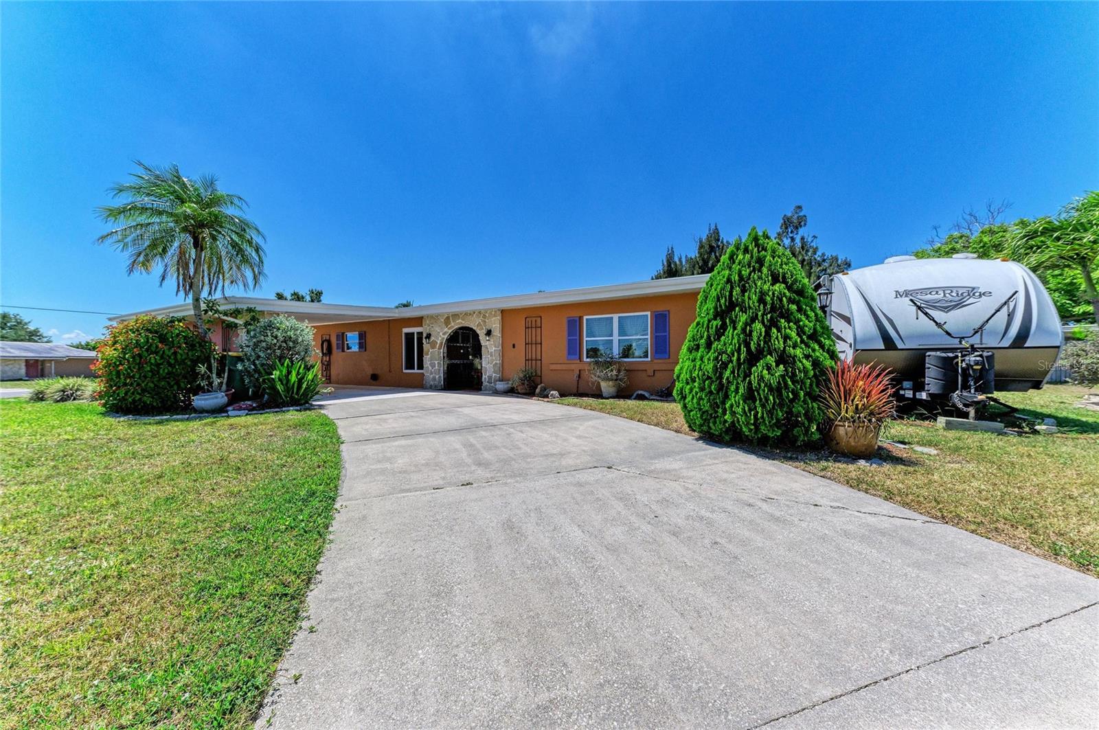 2486 CONWAY BLVD, PORT CHARLOTTE, FL, 33952