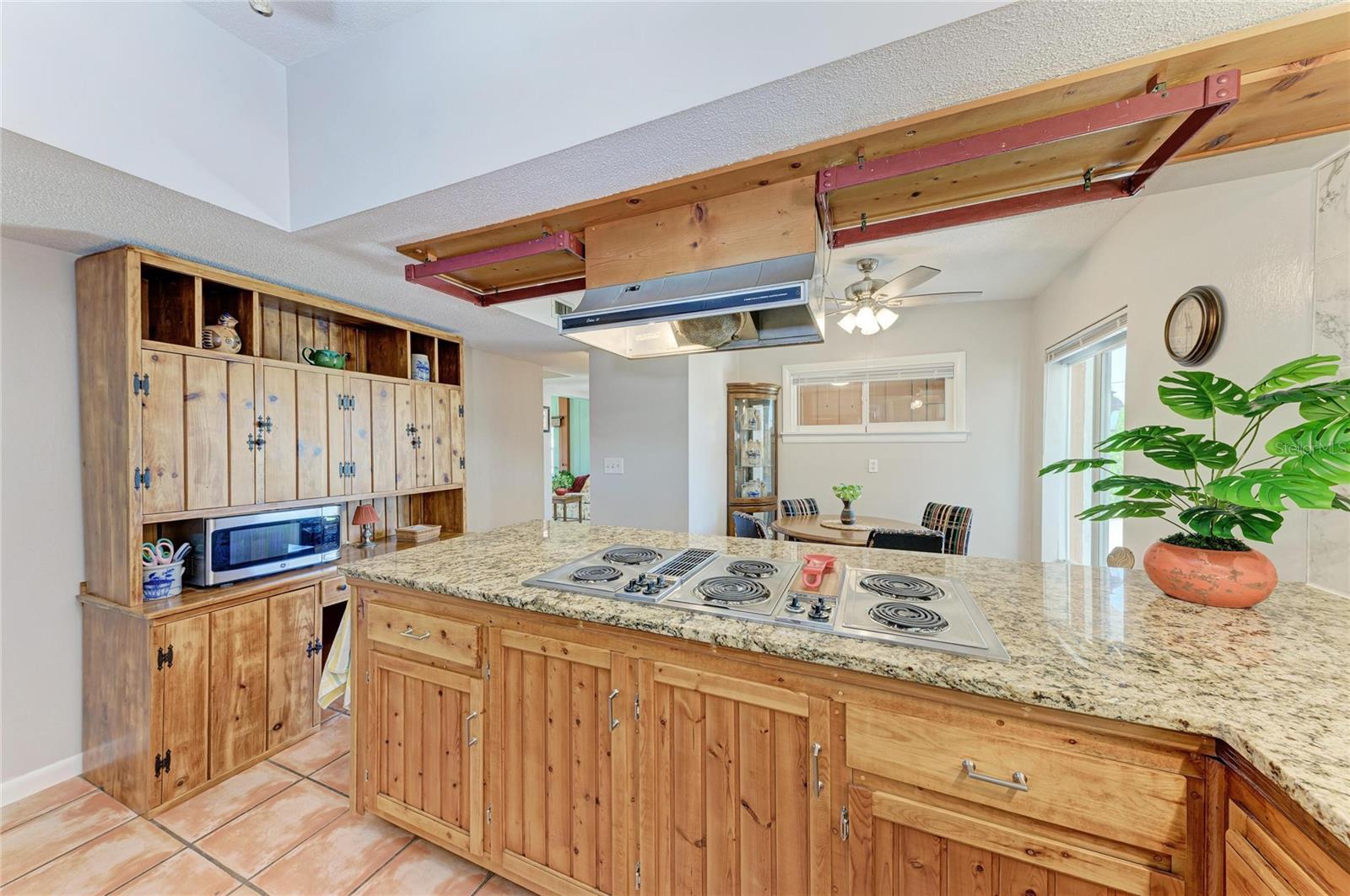 2486 CONWAY BLVD, PORT CHARLOTTE, FL, 33952