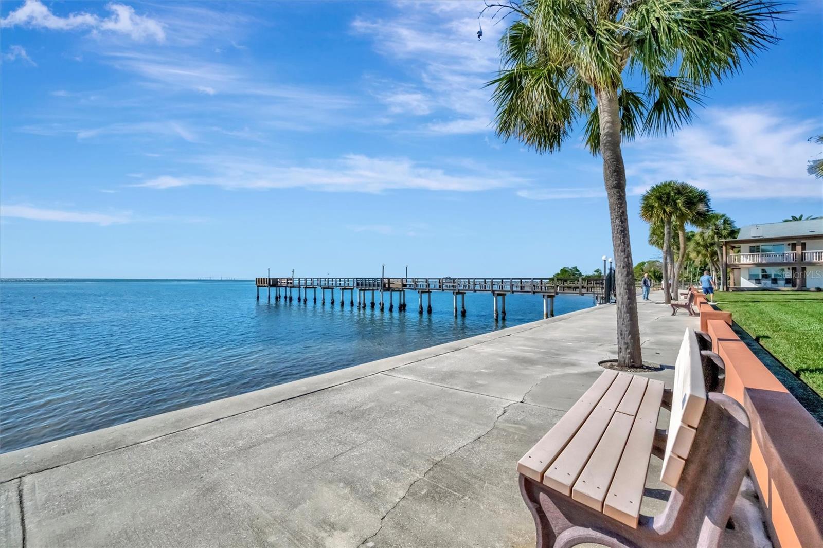 650 PINELLAS POINT DR S #216, ST PETERSBURG, FL, 33705