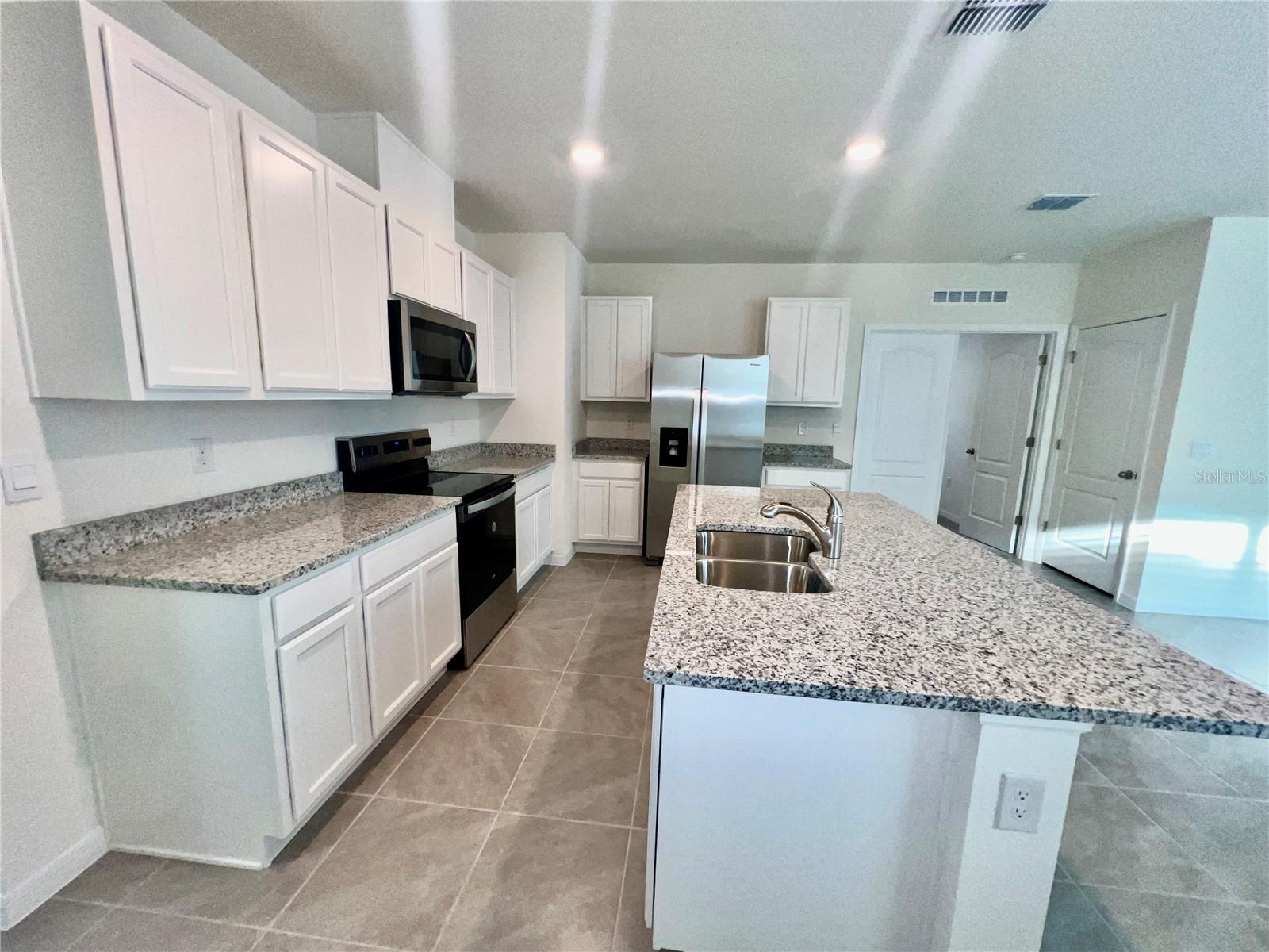 7086 CATTLE EGRET DR, HARMONY, FL, 34773