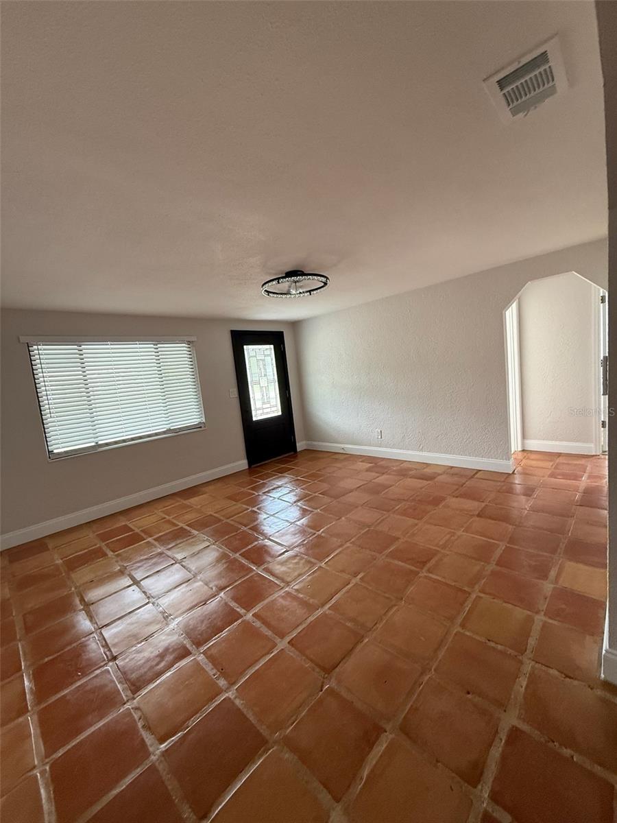 127 DEBARY DR, DEBARY, FL, 32713
