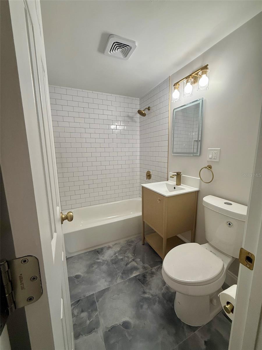 127 DEBARY DR, DEBARY, FL, 32713