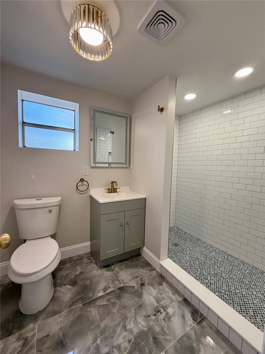 127 DEBARY DR, DEBARY, FL, 32713