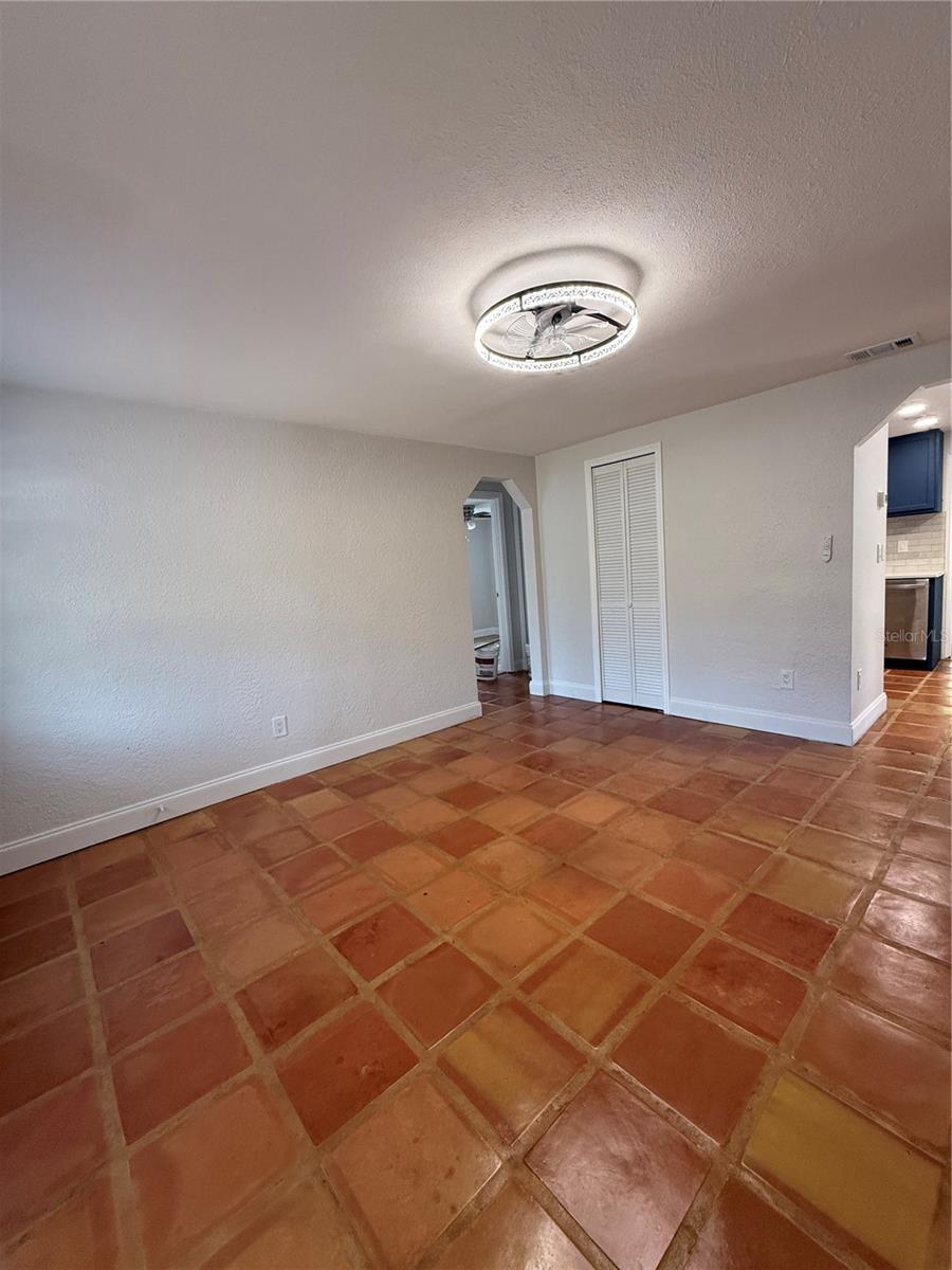 127 DEBARY DR, DEBARY, FL, 32713
