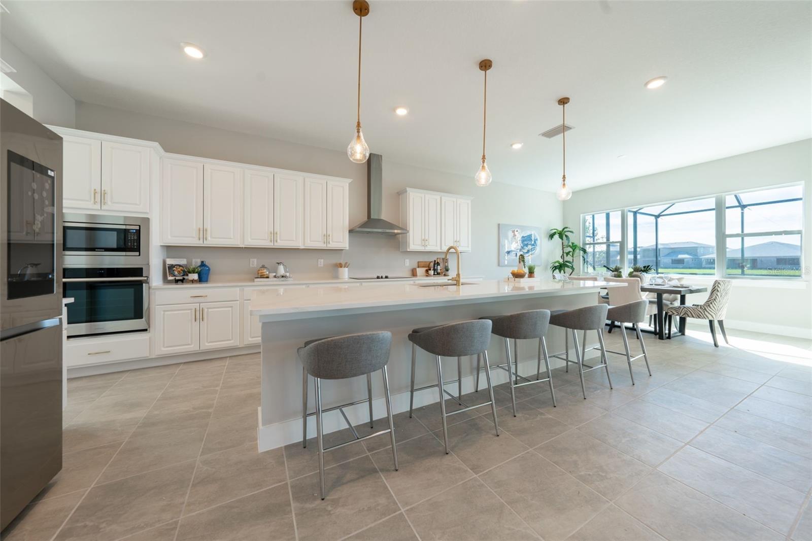 8178 IVY STARK BLVD, WESLEY CHAPEL, FL, 33545