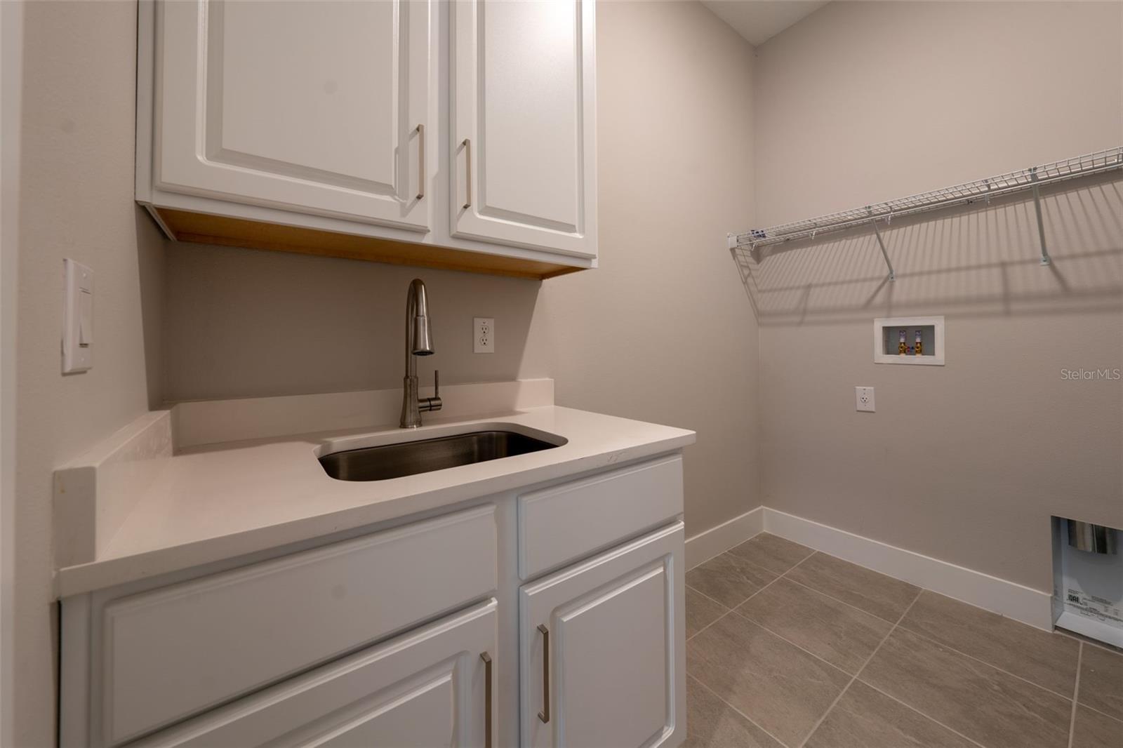 8178 IVY STARK BLVD, WESLEY CHAPEL, FL, 33545