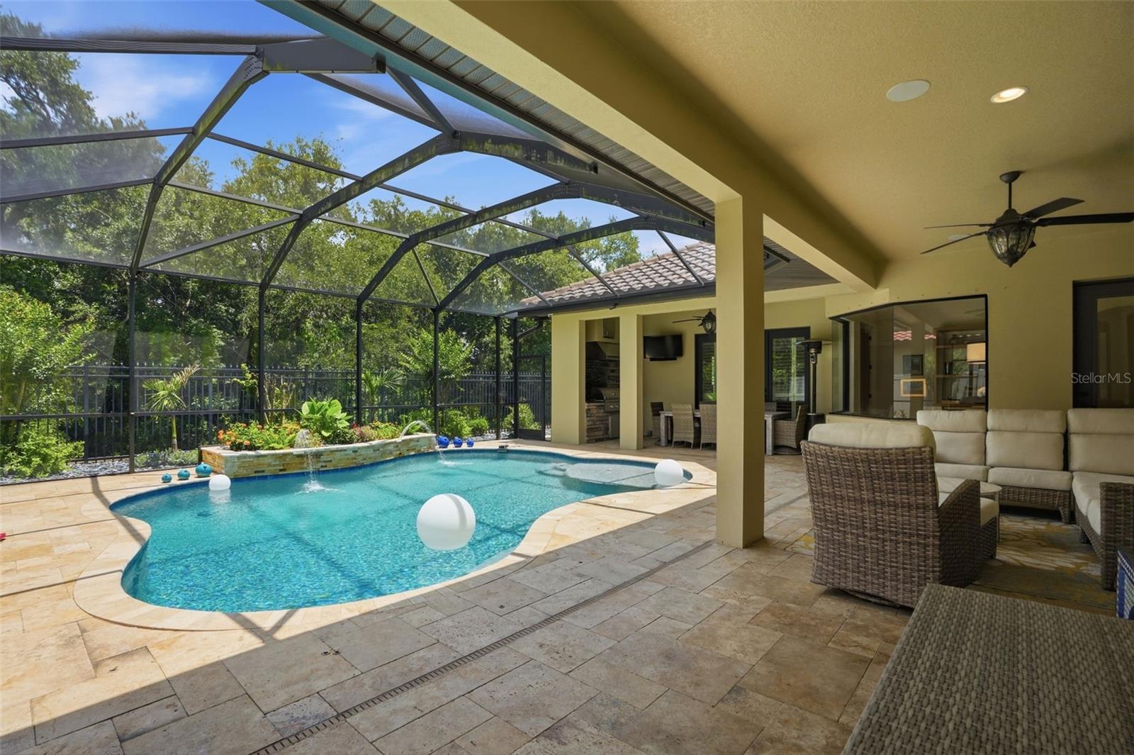 2165 MAJESTIC OAKS BLVD, CLEARWATER, FL, 33759