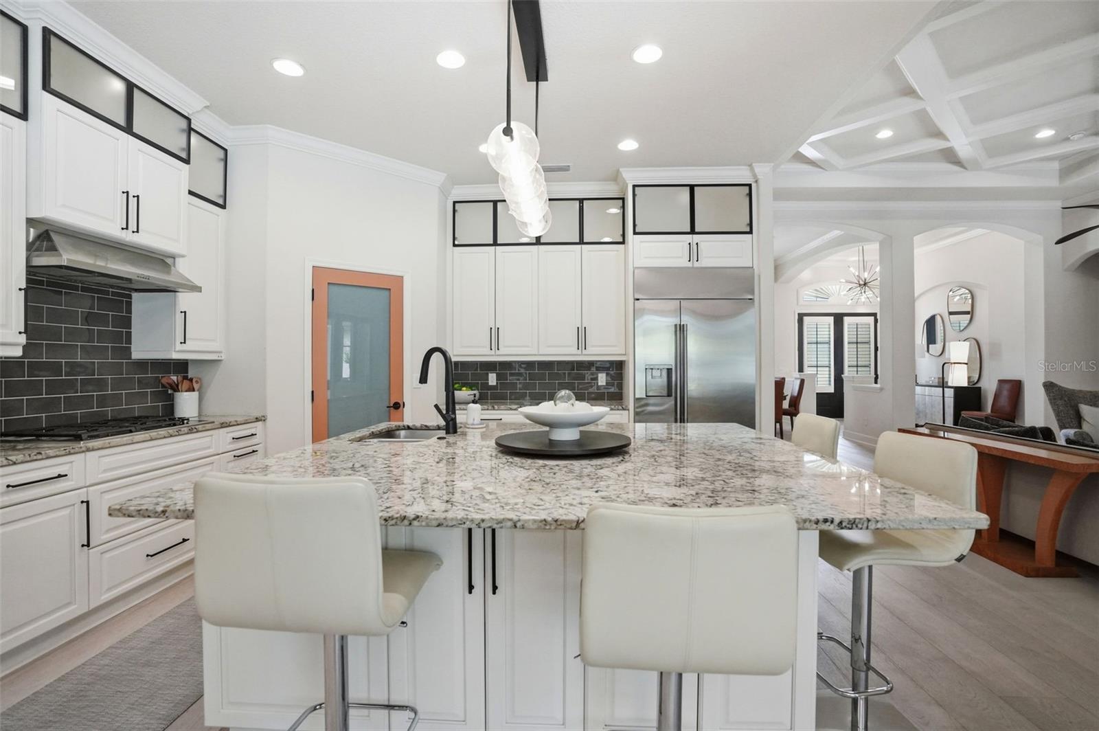 2165 MAJESTIC OAKS BLVD, CLEARWATER, FL, 33759