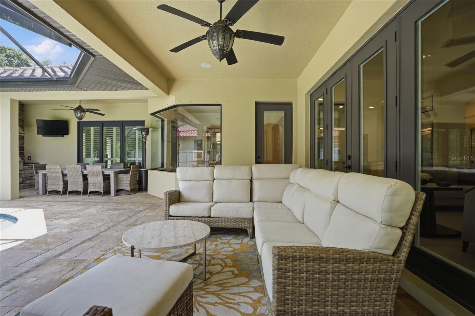 2165 MAJESTIC OAKS BLVD, CLEARWATER, FL, 33759
