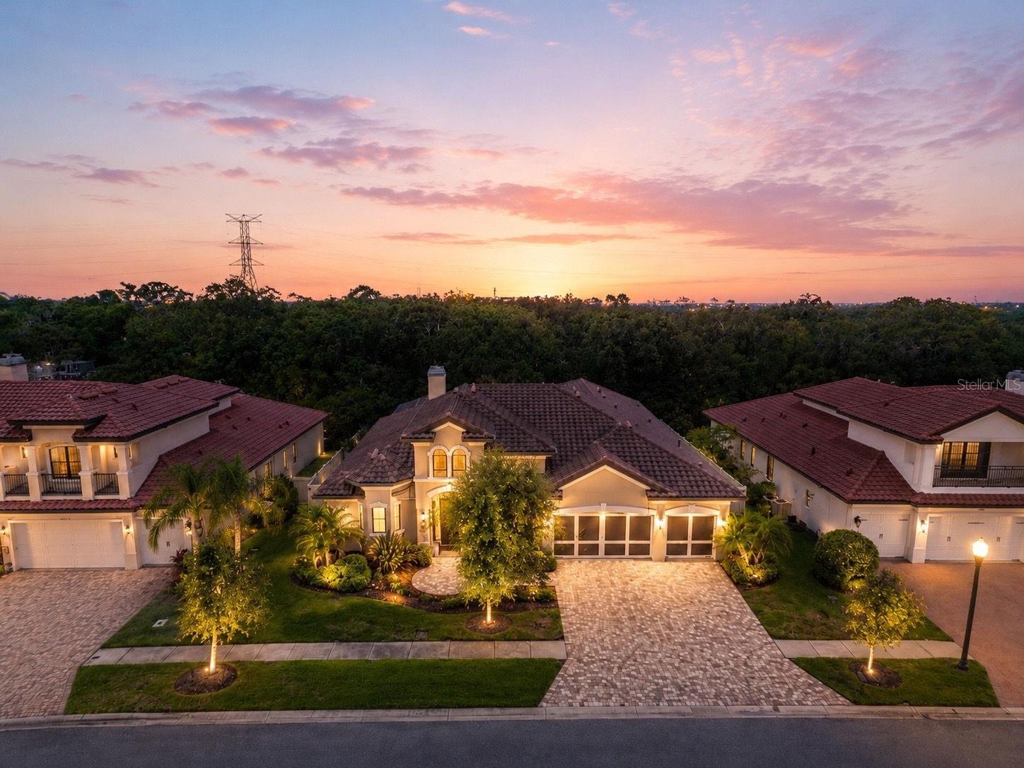 2165 MAJESTIC OAKS BLVD, CLEARWATER, FL, 33759