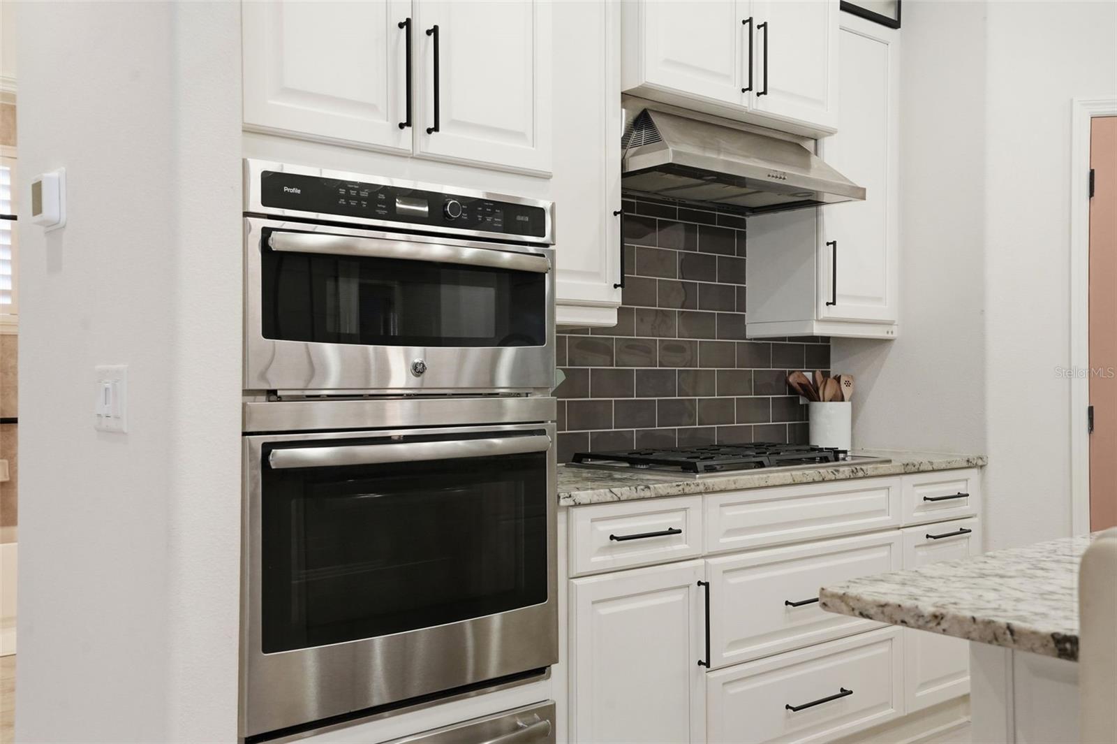 2165 MAJESTIC OAKS BLVD, CLEARWATER, FL, 33759