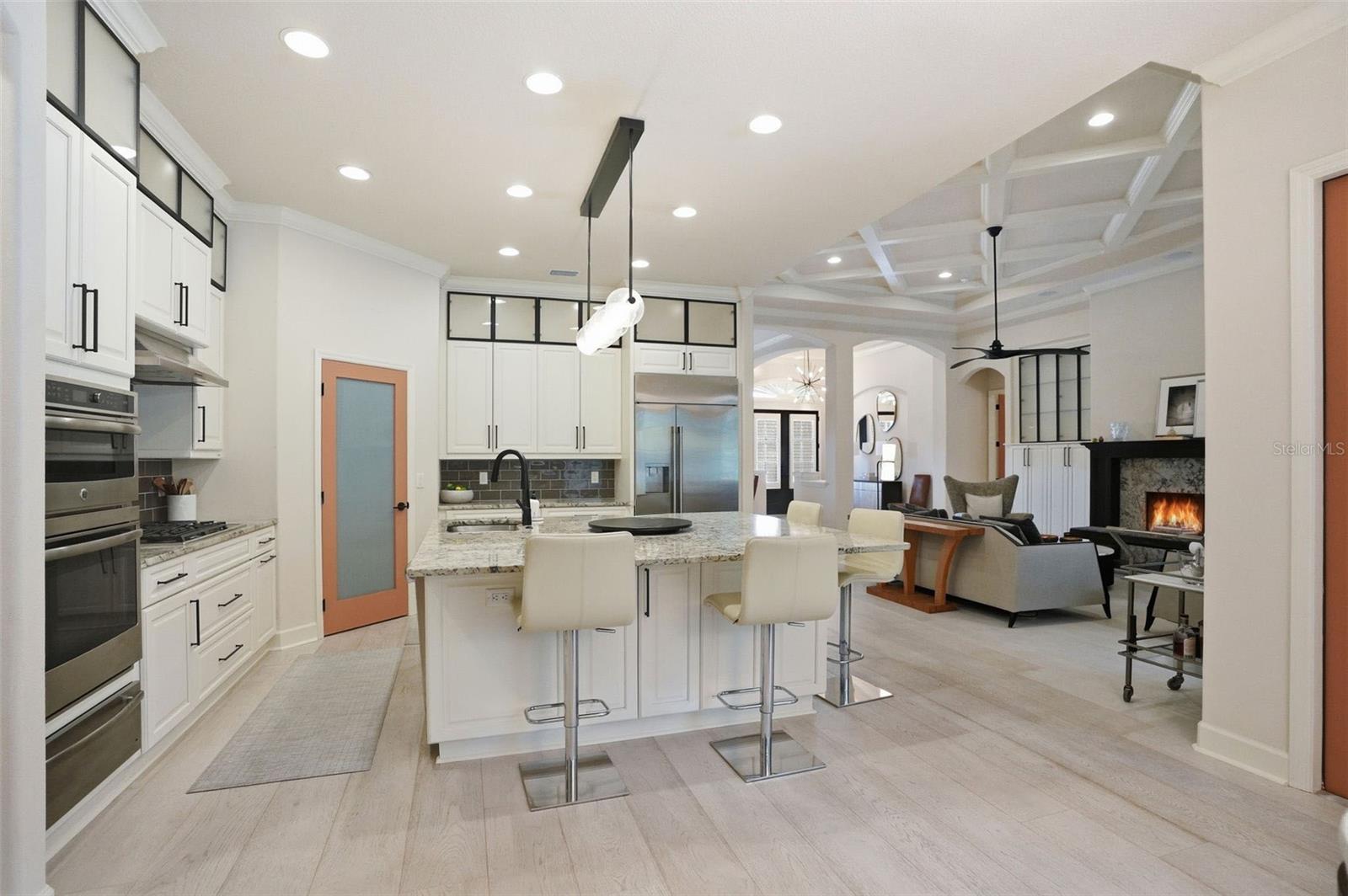 2165 MAJESTIC OAKS BLVD, CLEARWATER, FL, 33759