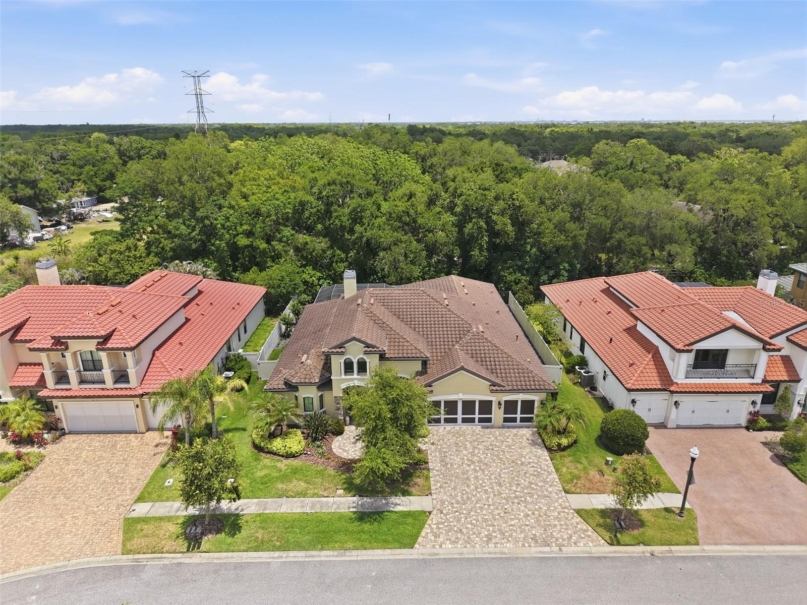 2165 MAJESTIC OAKS BLVD, CLEARWATER, FL, 33759