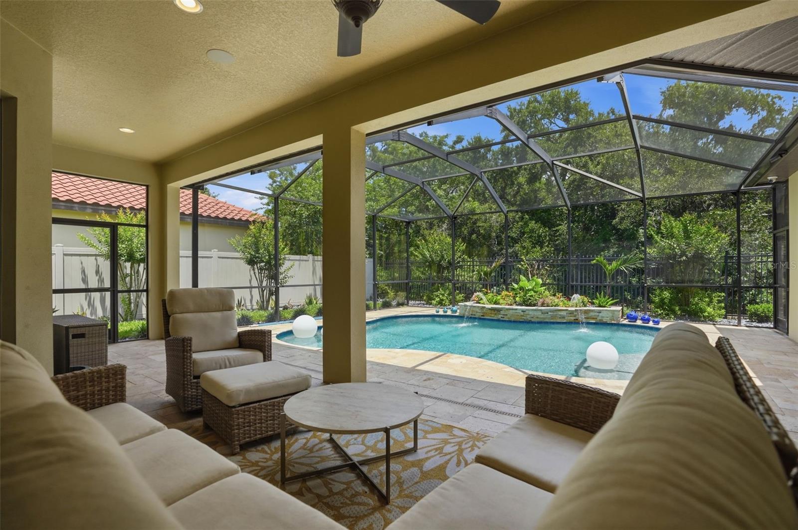 2165 MAJESTIC OAKS BLVD, CLEARWATER, FL, 33759