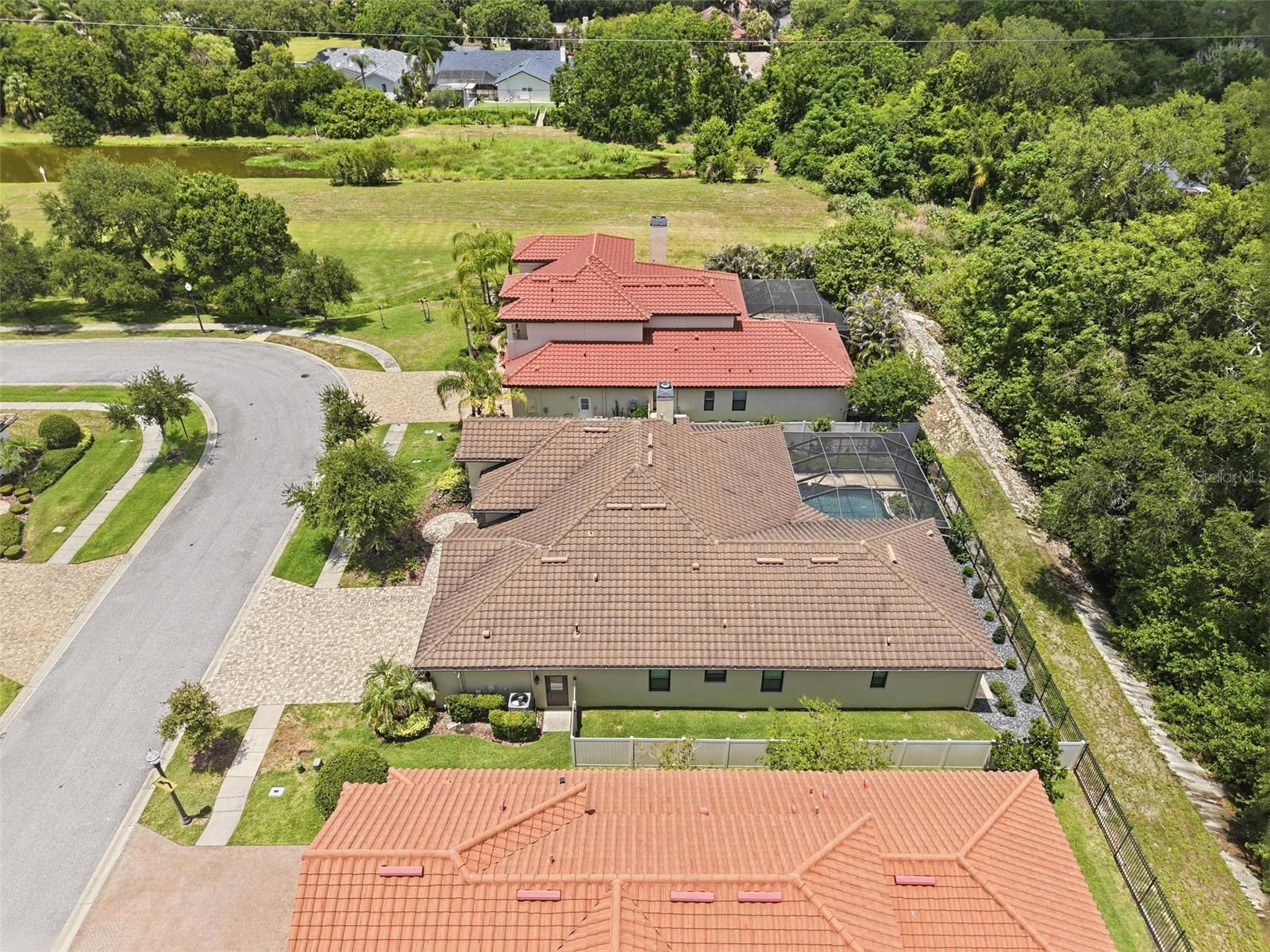 2165 MAJESTIC OAKS BLVD, CLEARWATER, FL, 33759