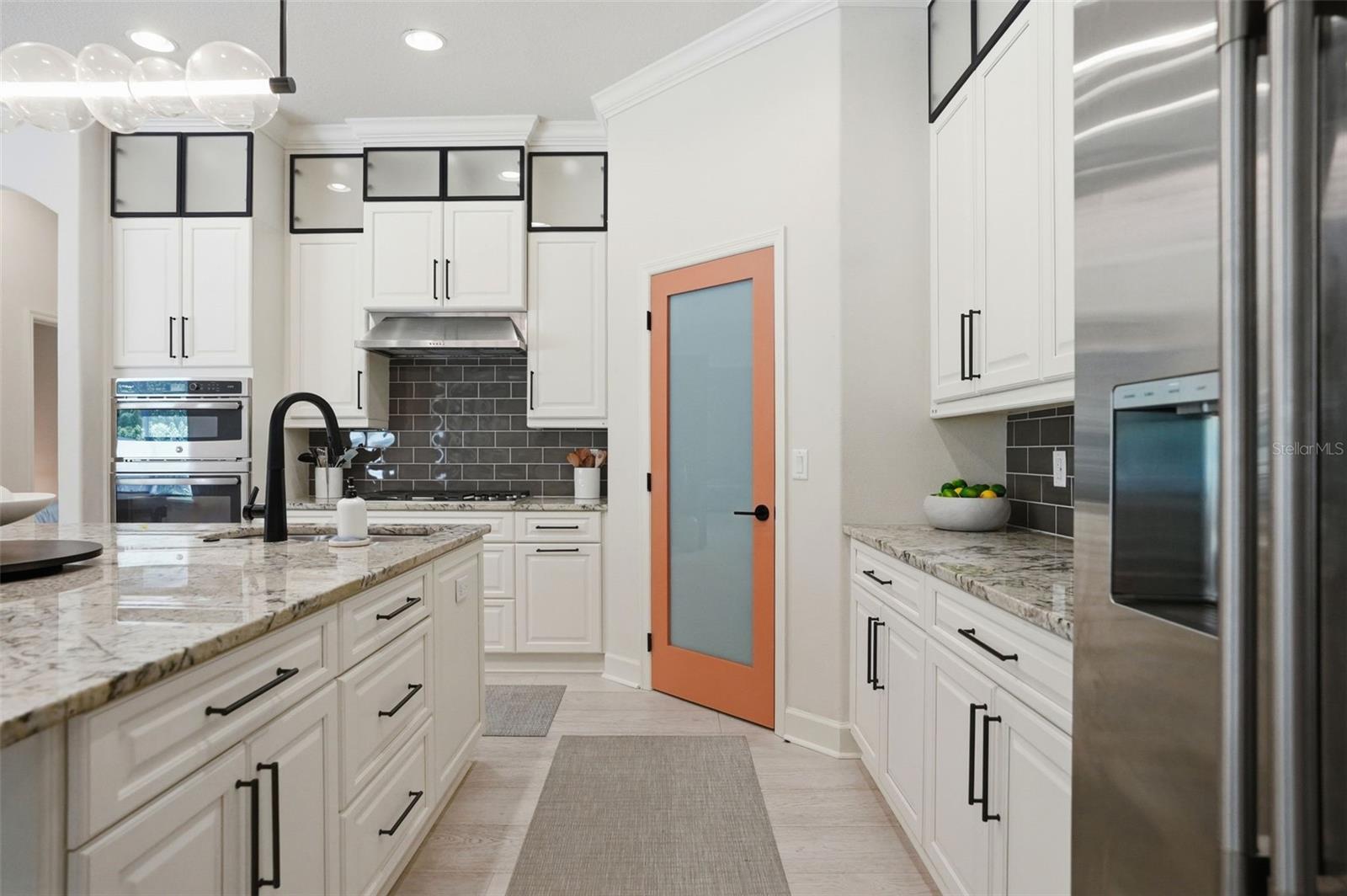 2165 MAJESTIC OAKS BLVD, CLEARWATER, FL, 33759