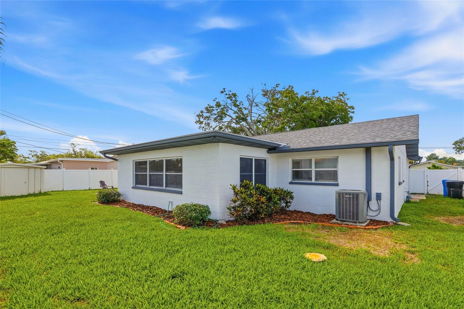 6721 13TH AVE N, ST PETERSBURG, FL, 33710