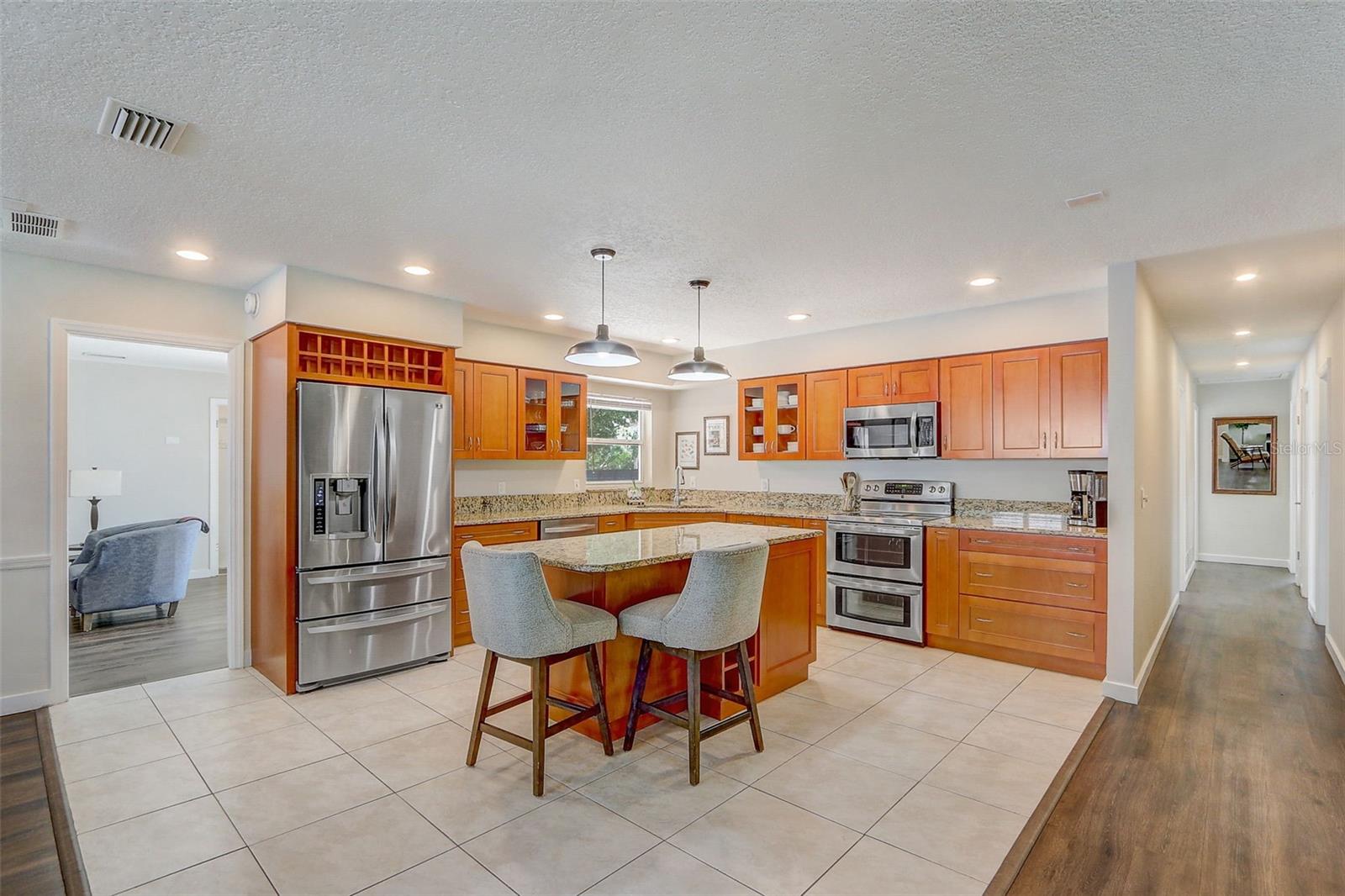 423 OAK HILL DR, ALTAMONTE SPRINGS, FL, 32701
