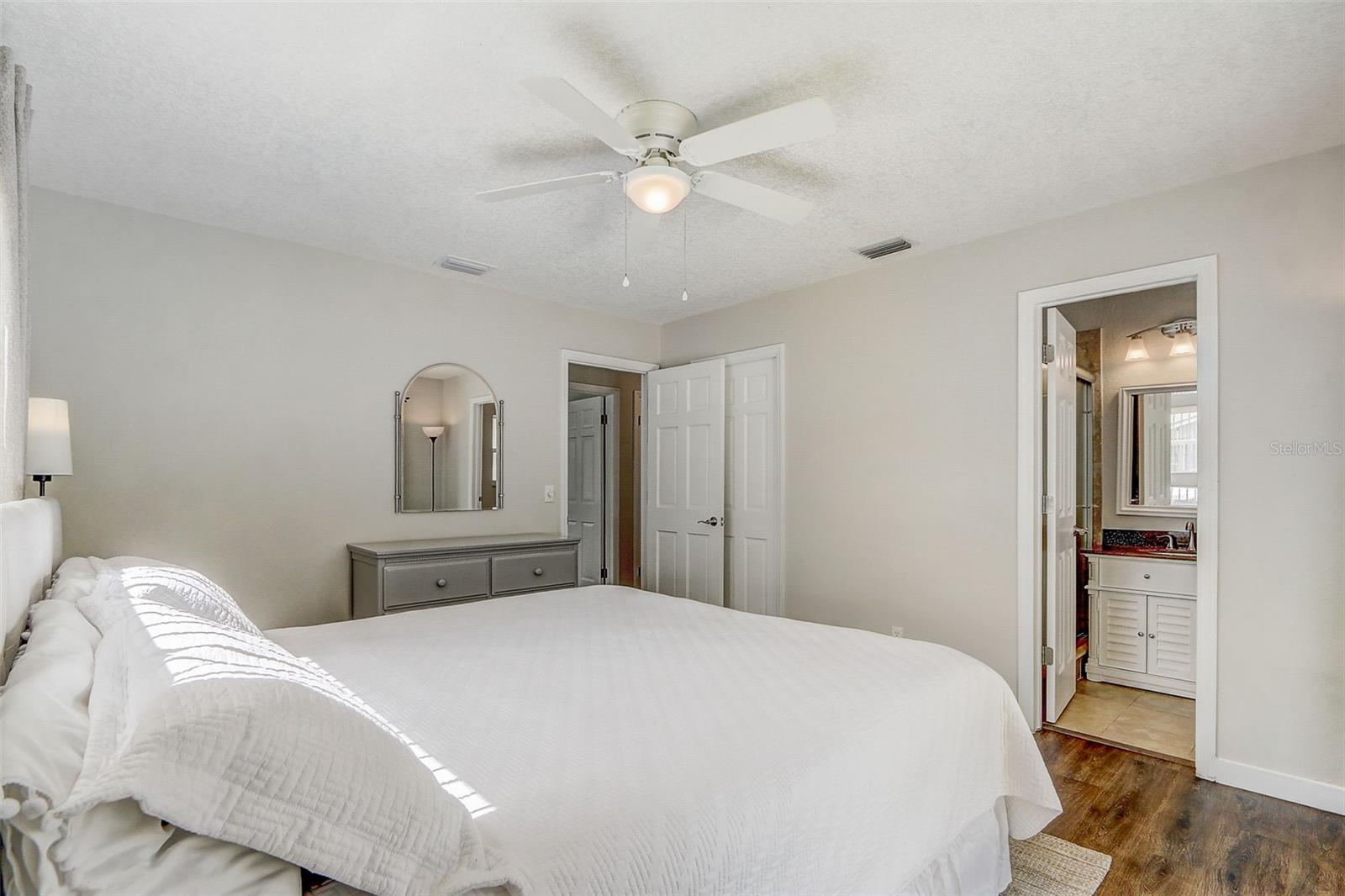 423 OAK HILL DR, ALTAMONTE SPRINGS, FL, 32701