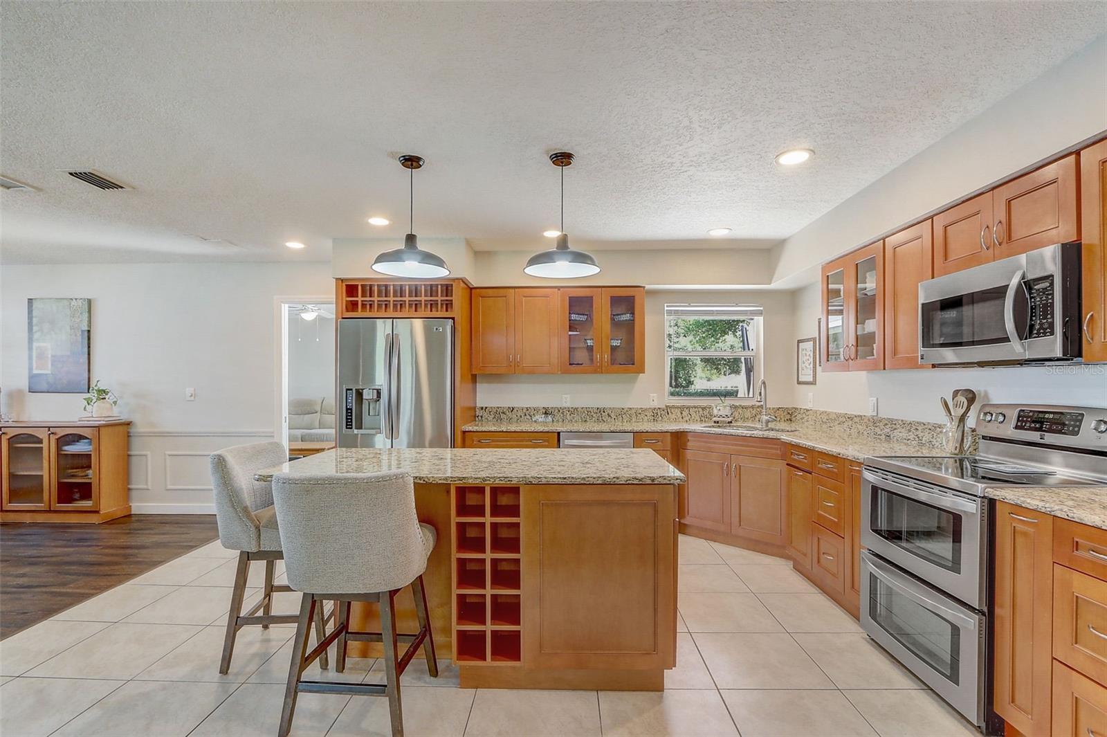423 OAK HILL DR, ALTAMONTE SPRINGS, FL, 32701
