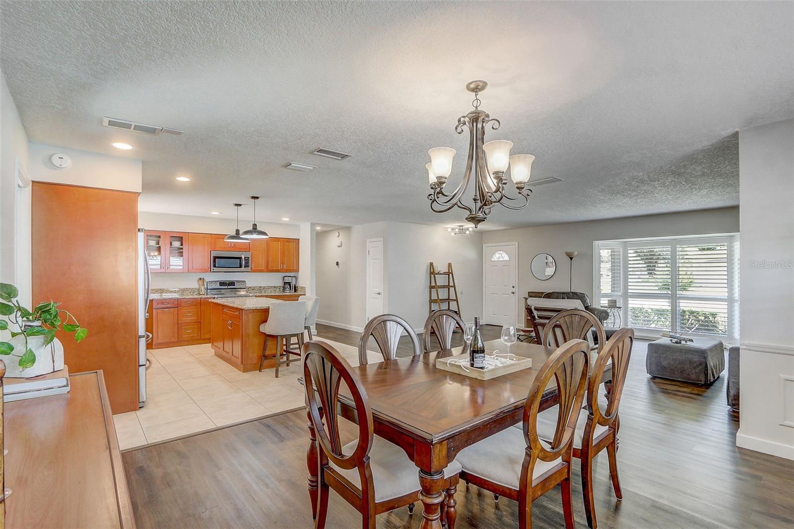 423 OAK HILL DR, ALTAMONTE SPRINGS, FL, 32701