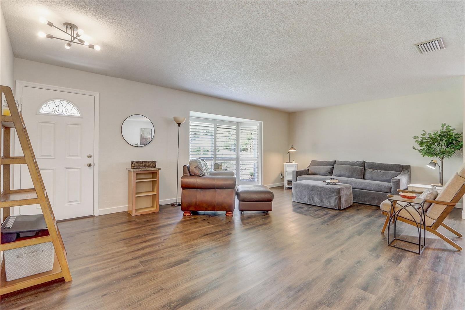 423 OAK HILL DR, ALTAMONTE SPRINGS, FL, 32701